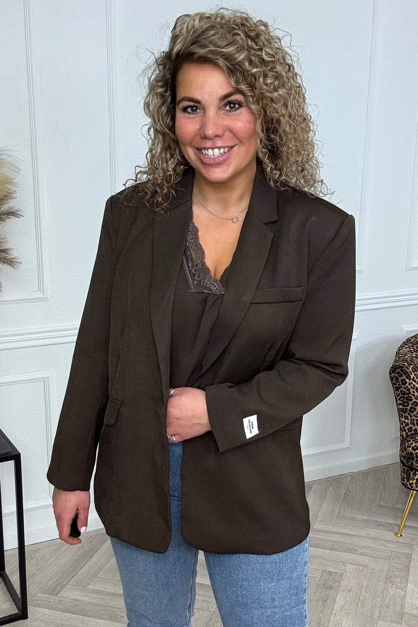 24 Blazer - Brown - Image 3