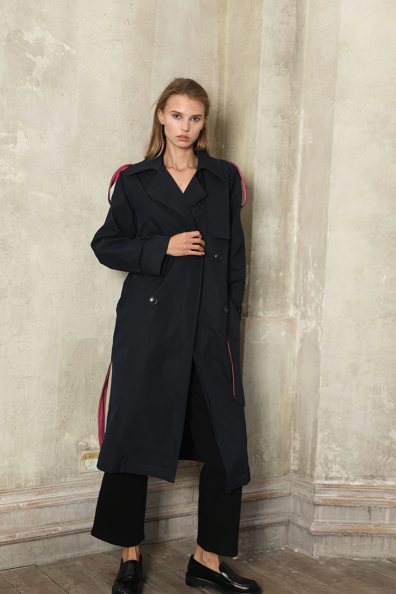 Accent Belt Trenchcoat - Dark Blue/Pink