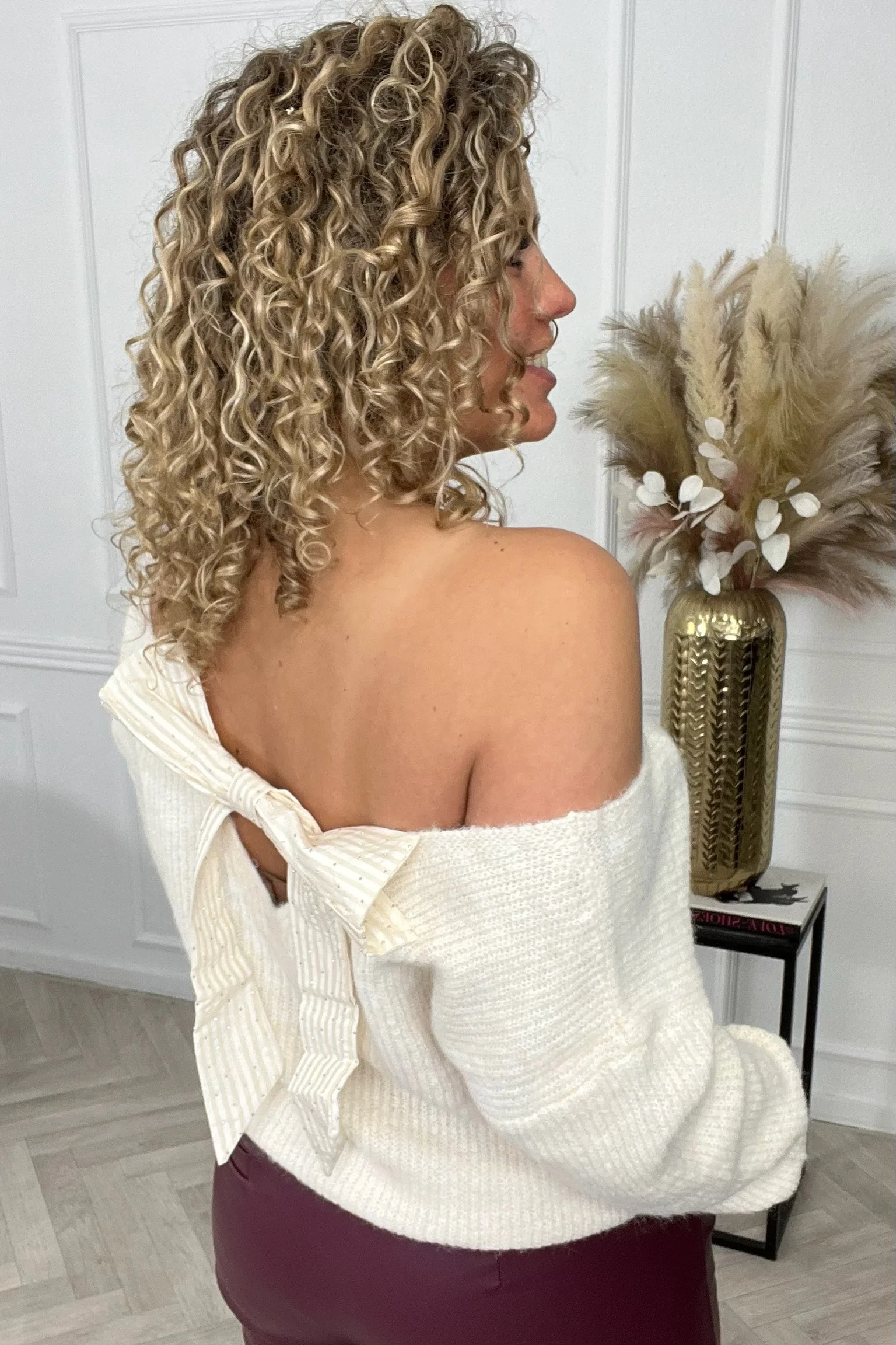 Amandine Bow Sweater - Beige