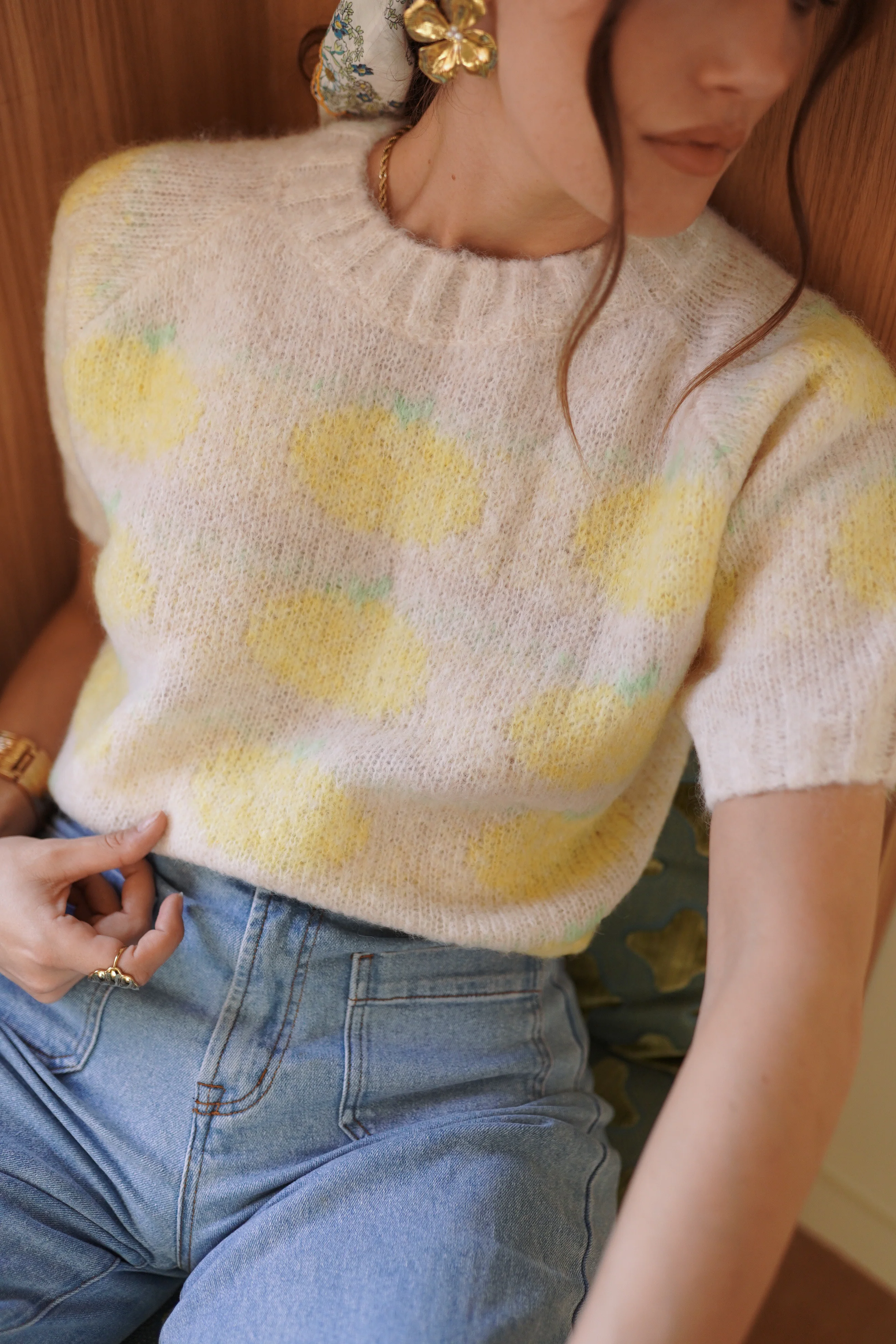 Amber Lemon Sweater - Beige/Yellow