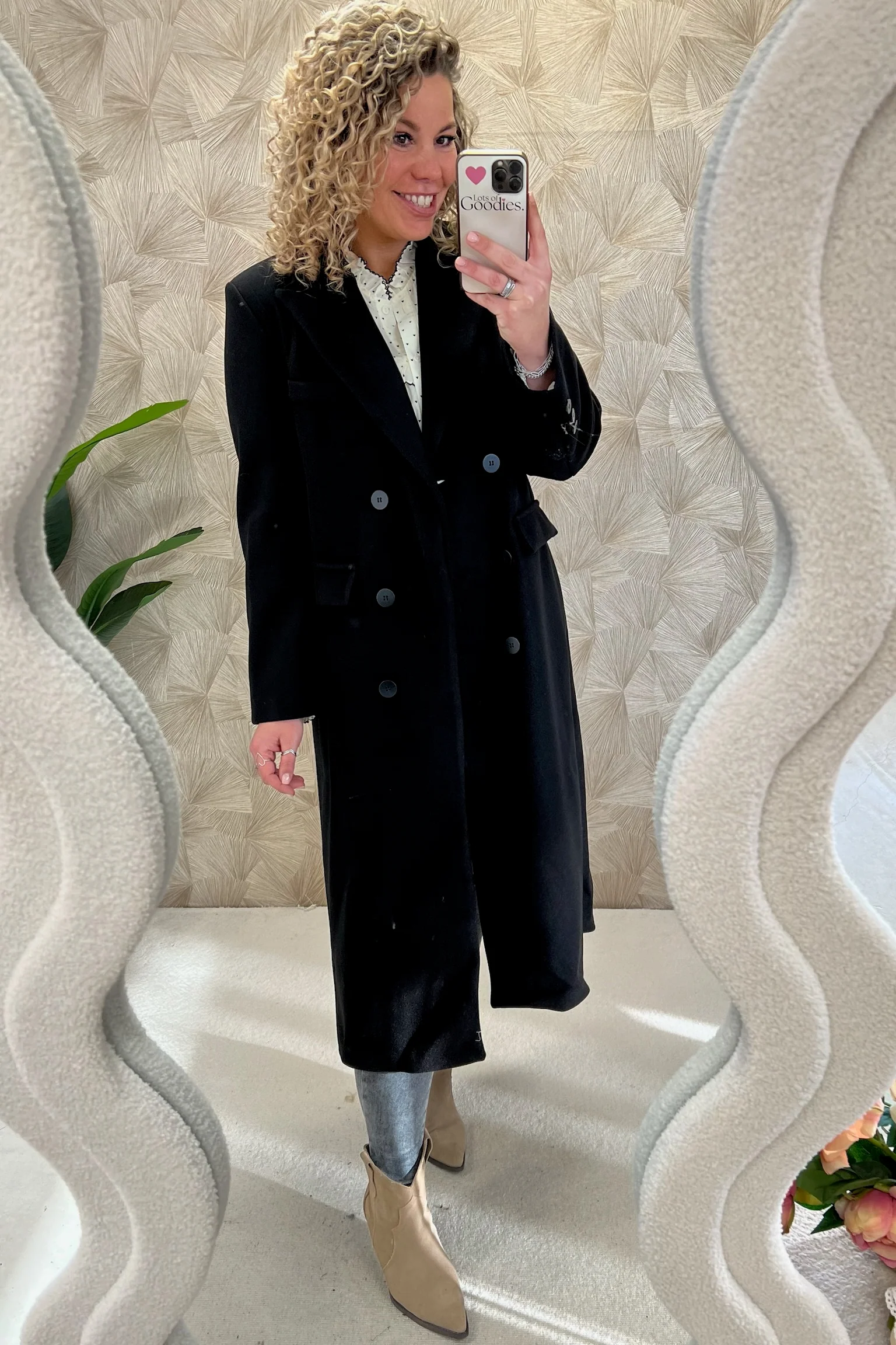 Perfect Long Taille Coat - Black