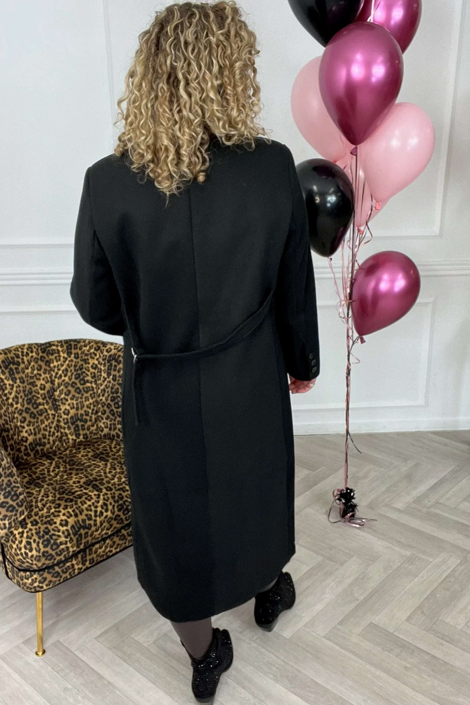 Perfect Long Taille Coat - Black - Image 10
