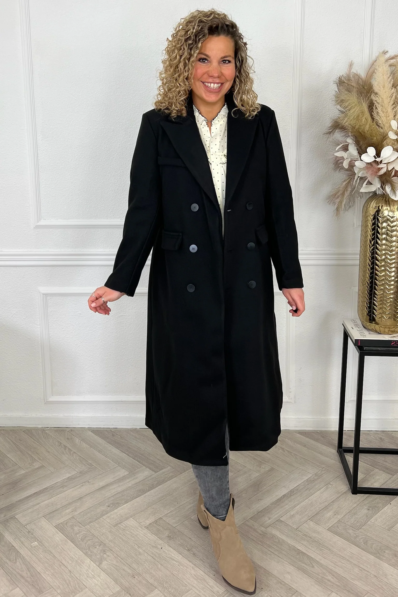 Perfect Long Taille Coat - Black - Image 6
