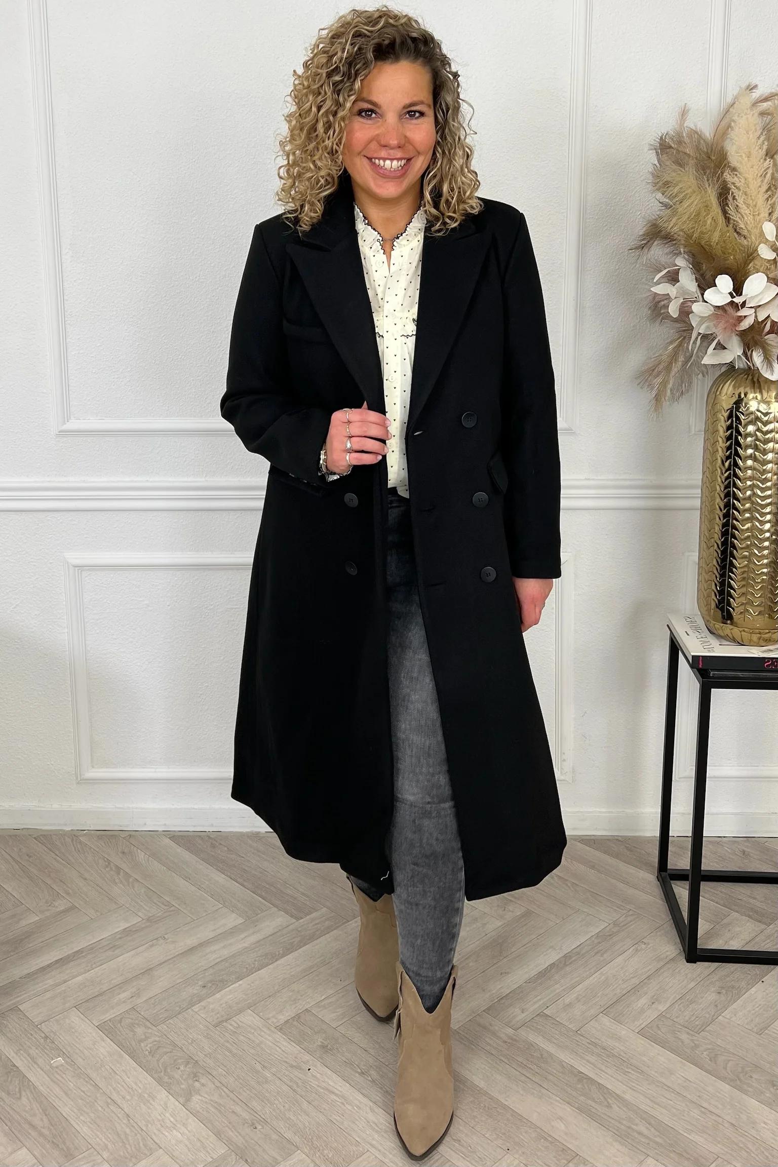 Perfect Long Taille Coat - Black - Image 8