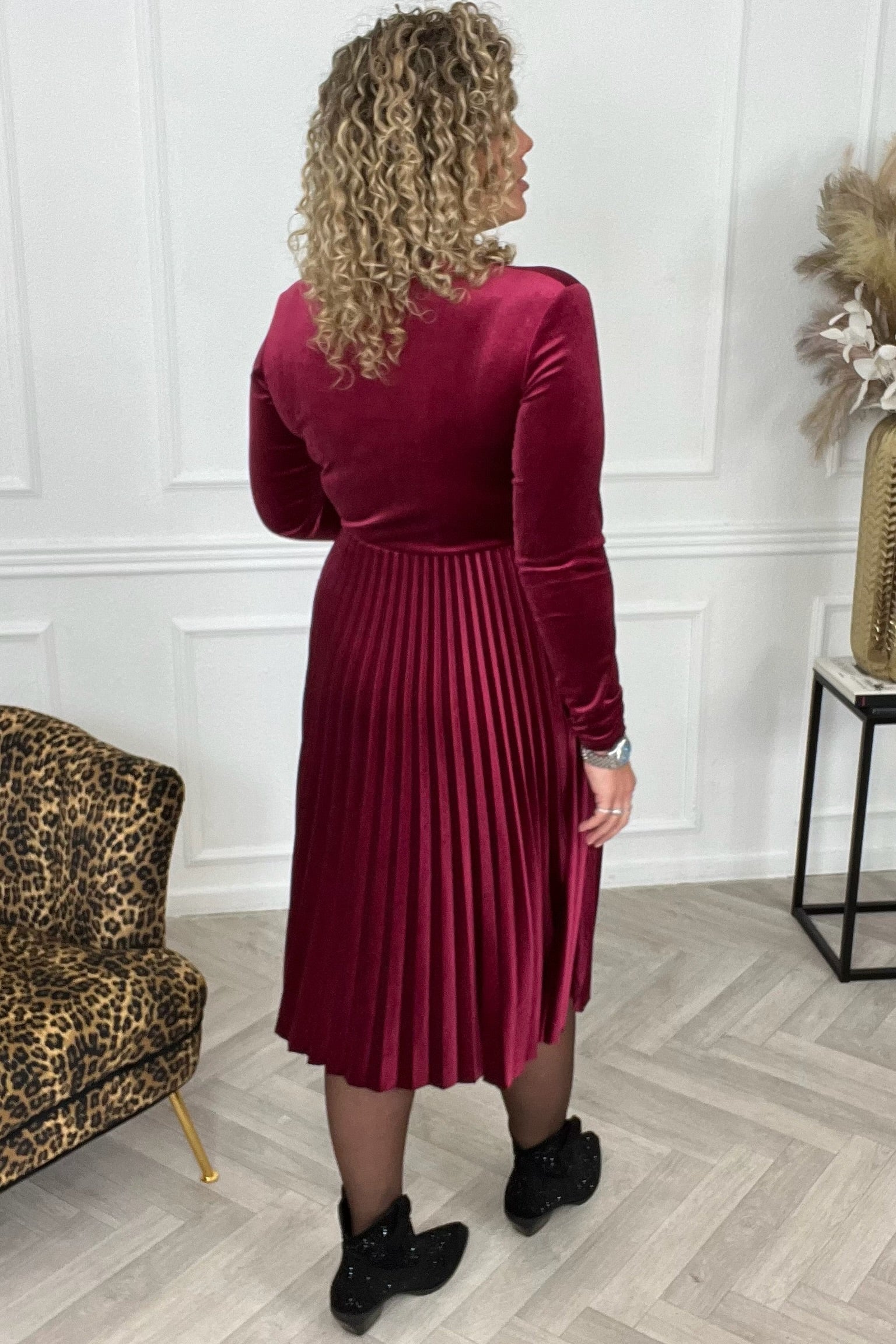 Bella Velvet Dress - Bordeaux - Image 4