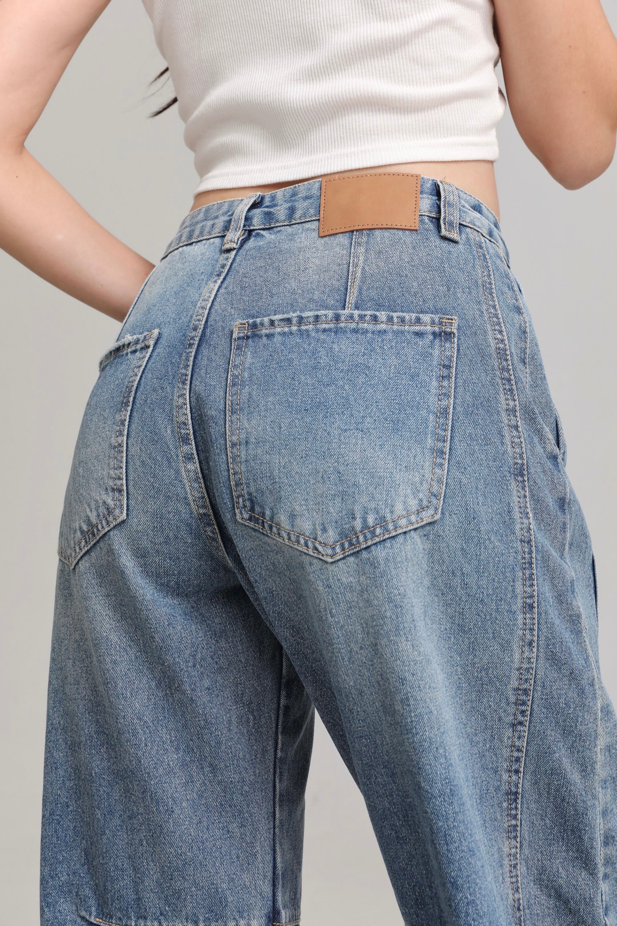 Bibi Barrel Jeans - Denim Blue - Image 4