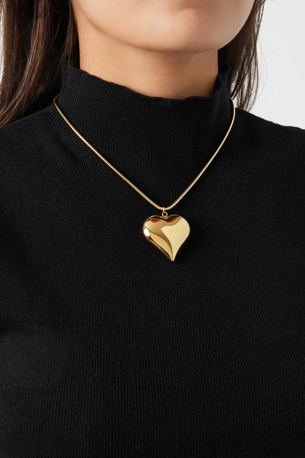 Bold Heart Necklace - Gold