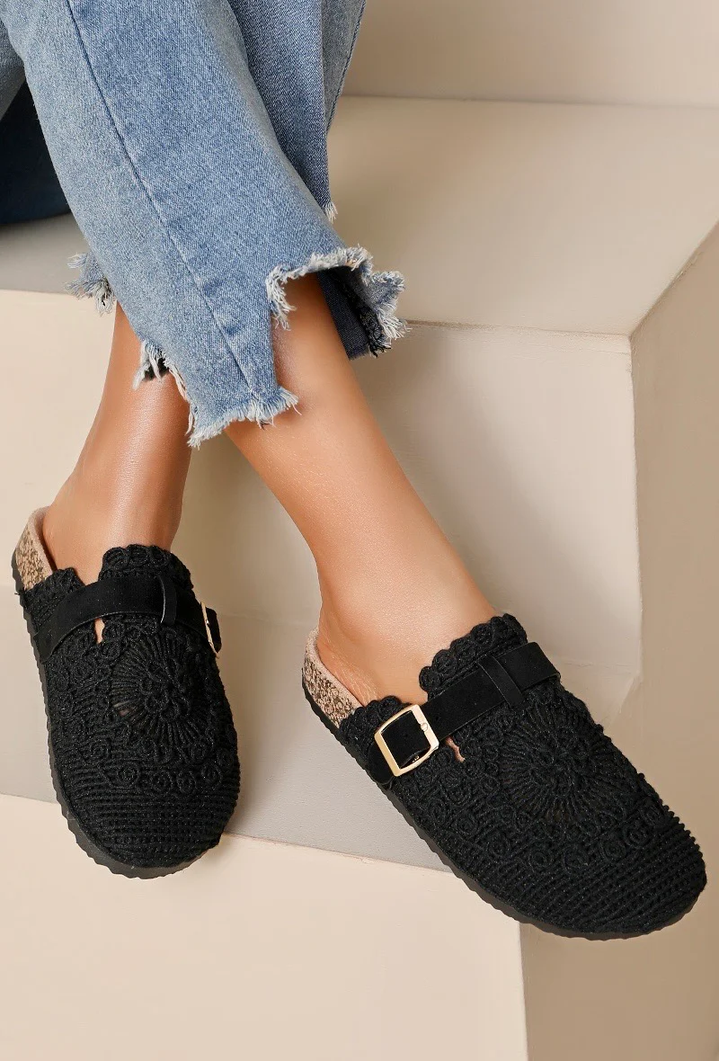 Broderie Summer Clogs - Black