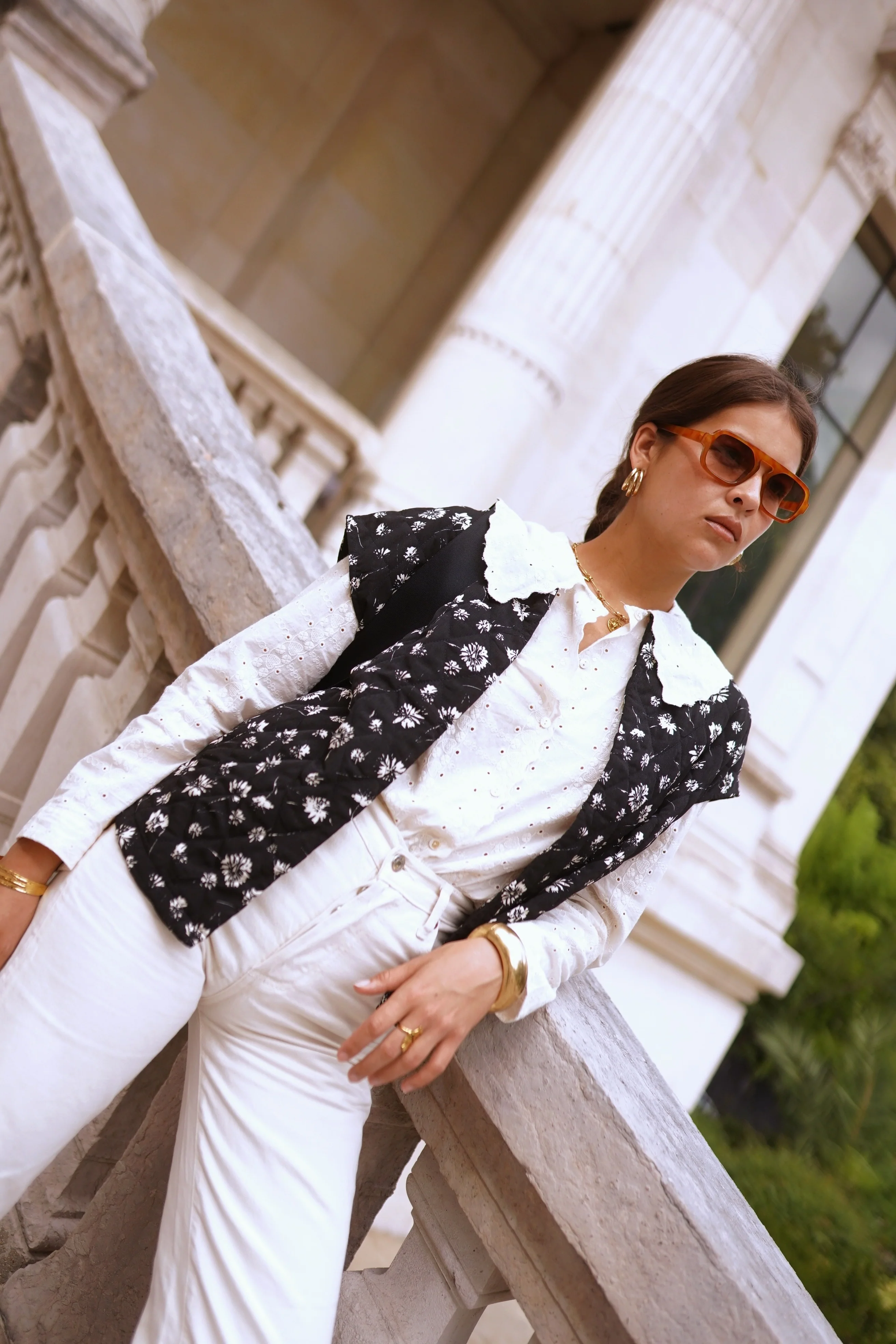 Celina Flower Gilet - Black/White - Image 2