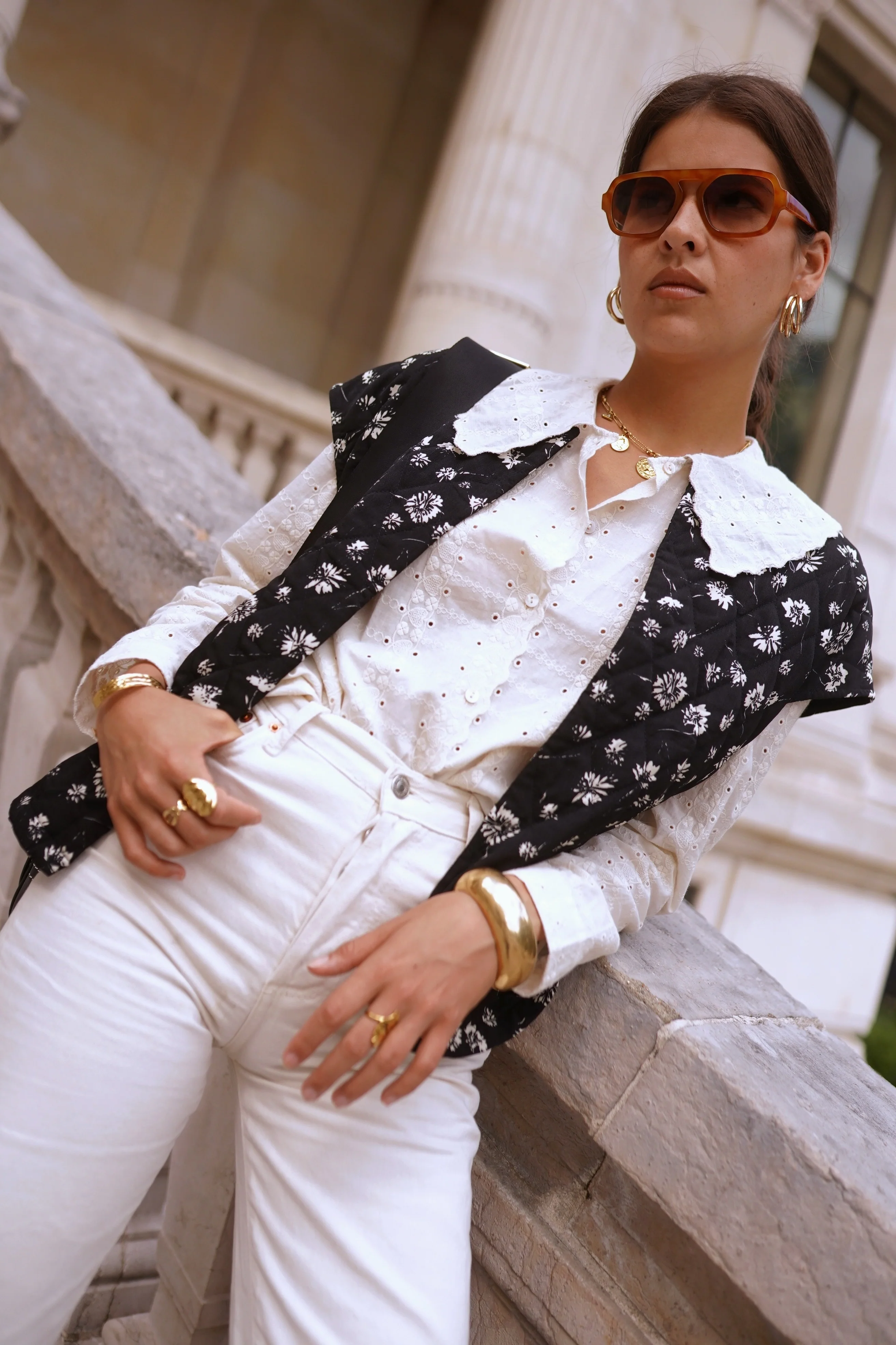Celina Flower Gilet - Black/White - Image 3