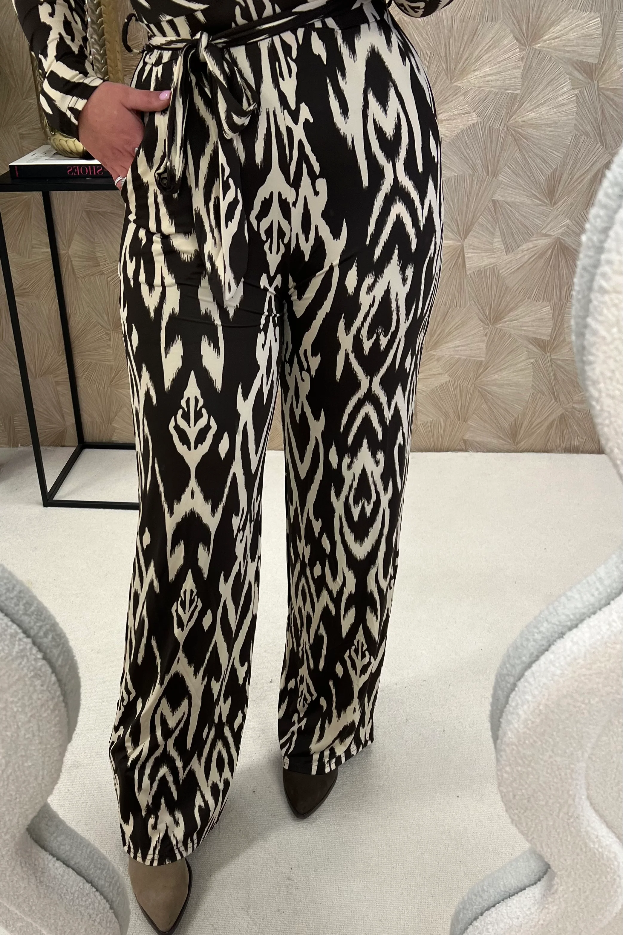Classic Barok Jumpsuit - Chocolate/Creme - Image 6