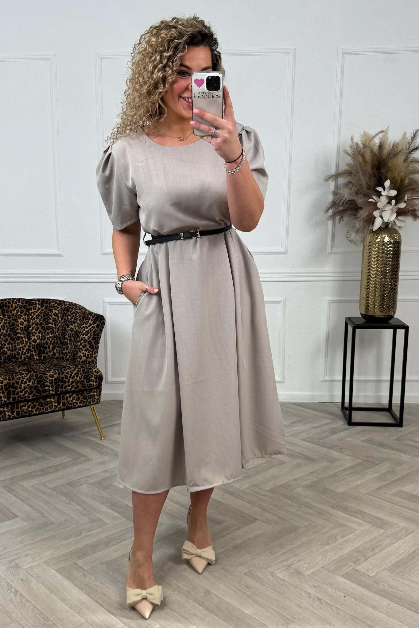 Classic Dress - Mocca