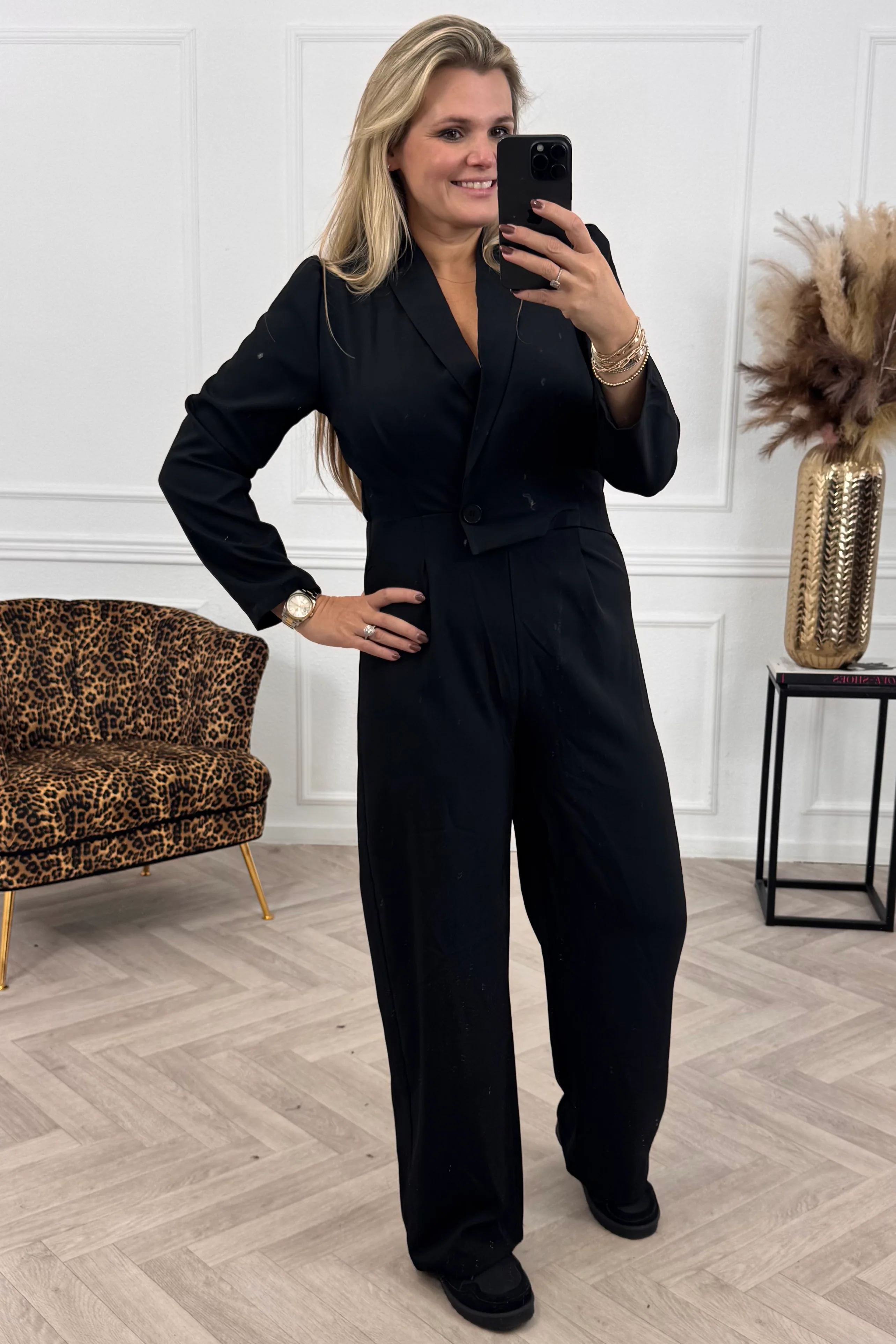 Classy Gigi Jumpsuit - Black - Image 4