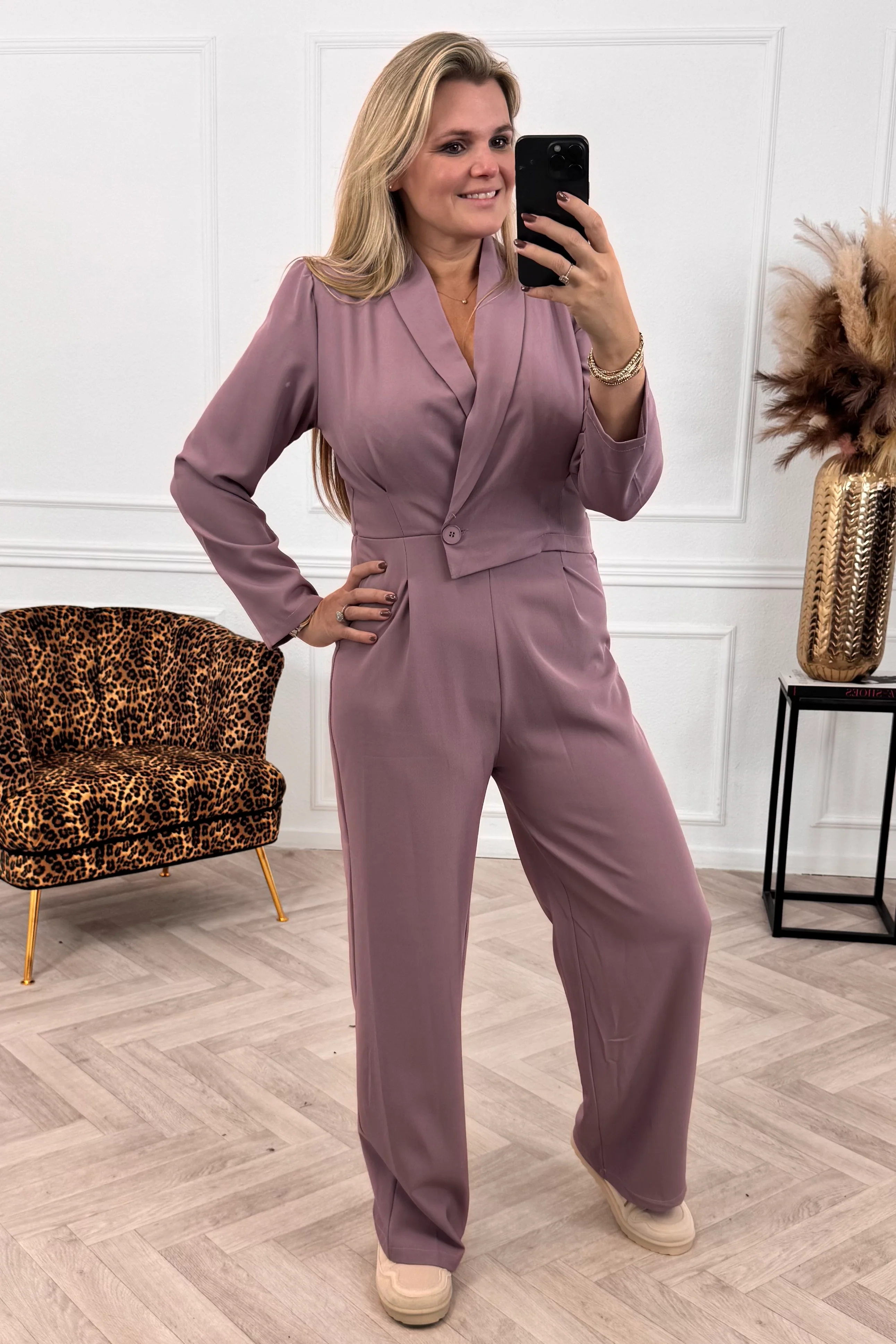 Classy Gigi Jumpsuit - Mauve - Image 3