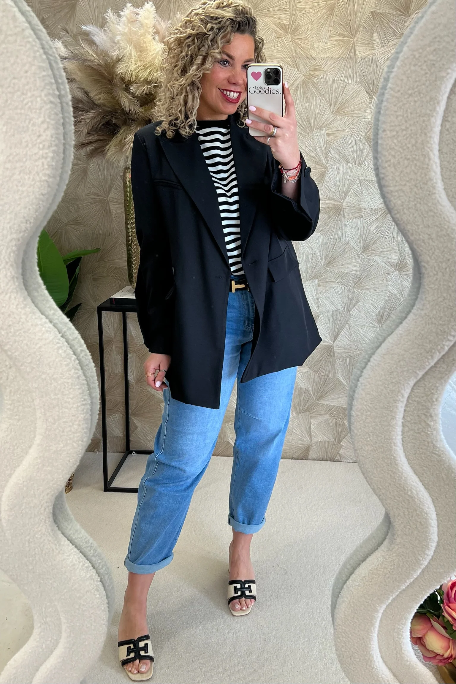 Classy Oversized Coco Blazer - Black - Image 10