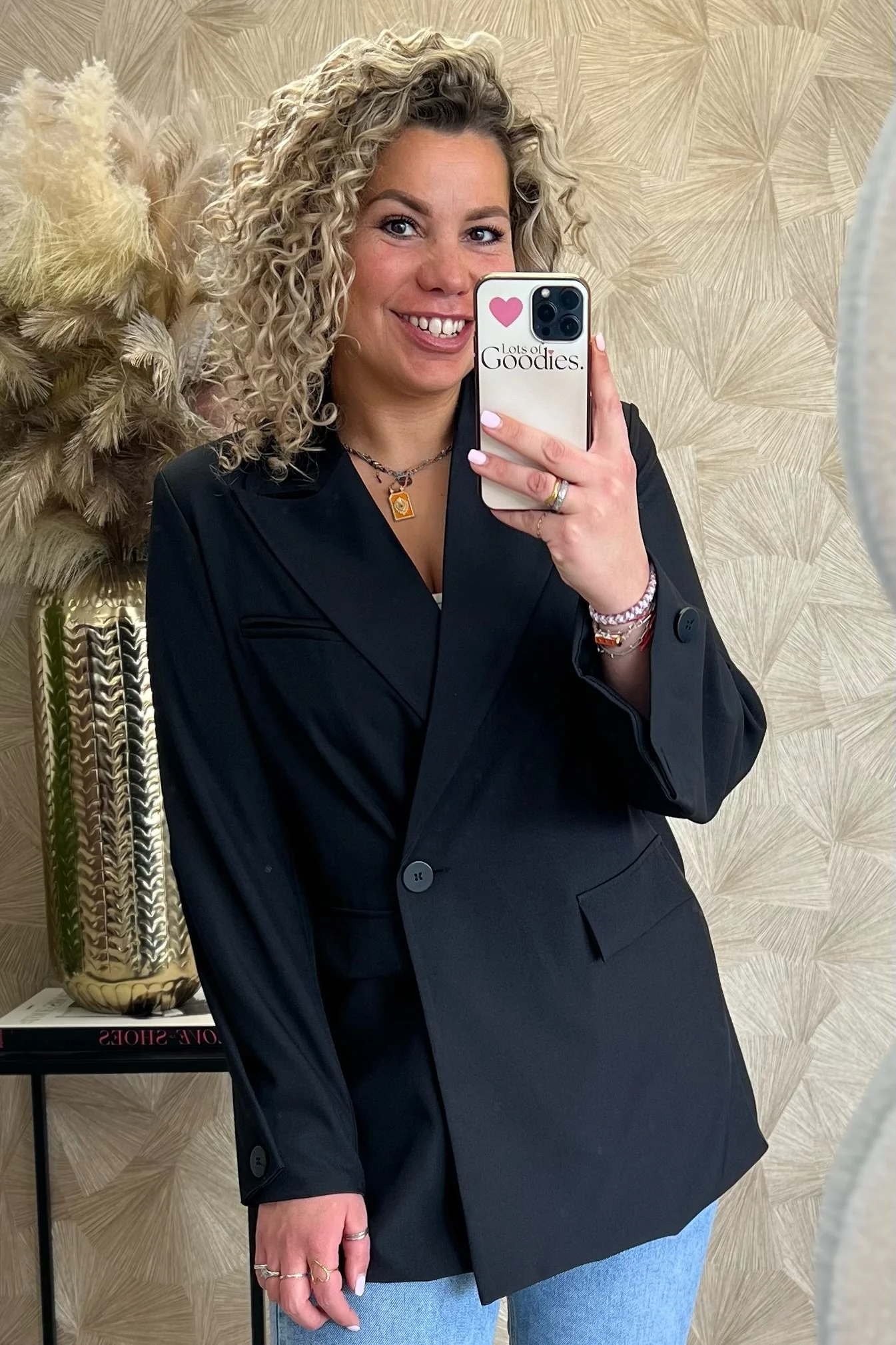 Classy Oversized Coco Blazer - Black - Image 3