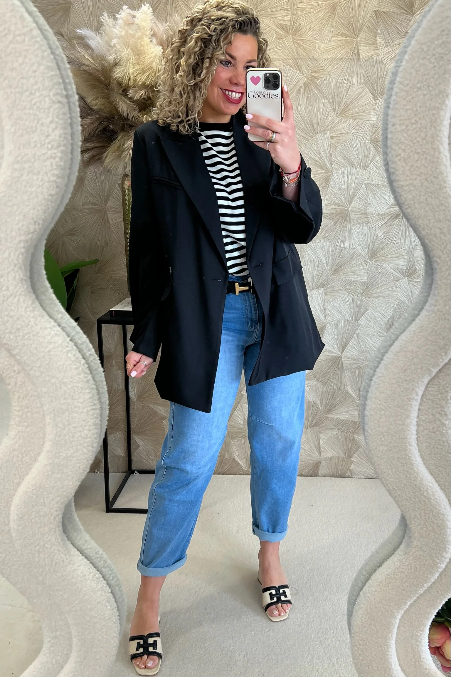 Classy Oversized Coco Blazer - Black - Image 9