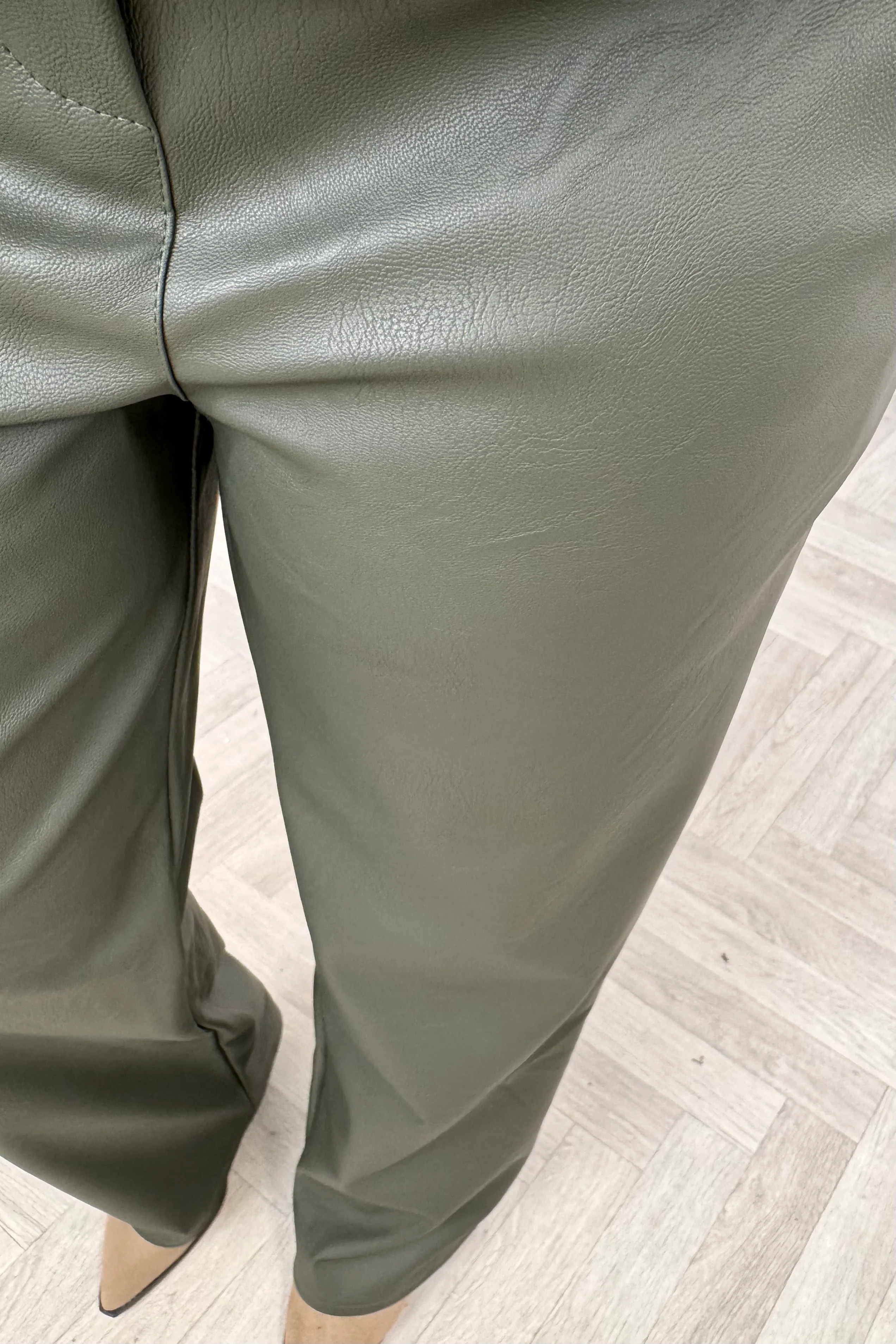 Classy Skye Leather Pants - Armygreen - Image 2