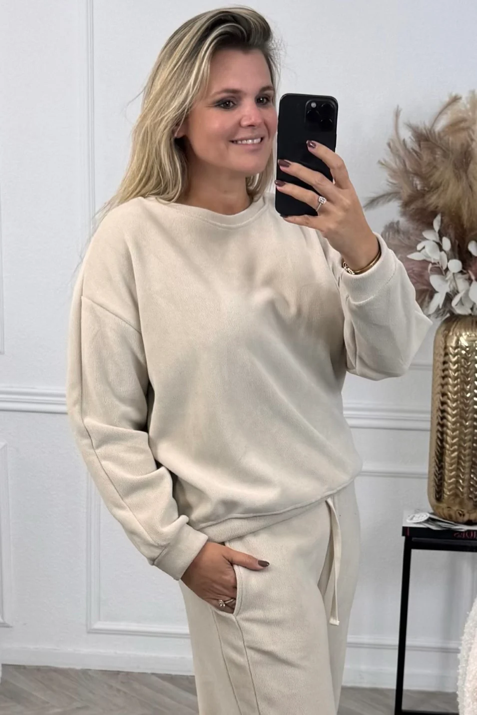 Comfy Teddy Sweater - Beige - Image 2