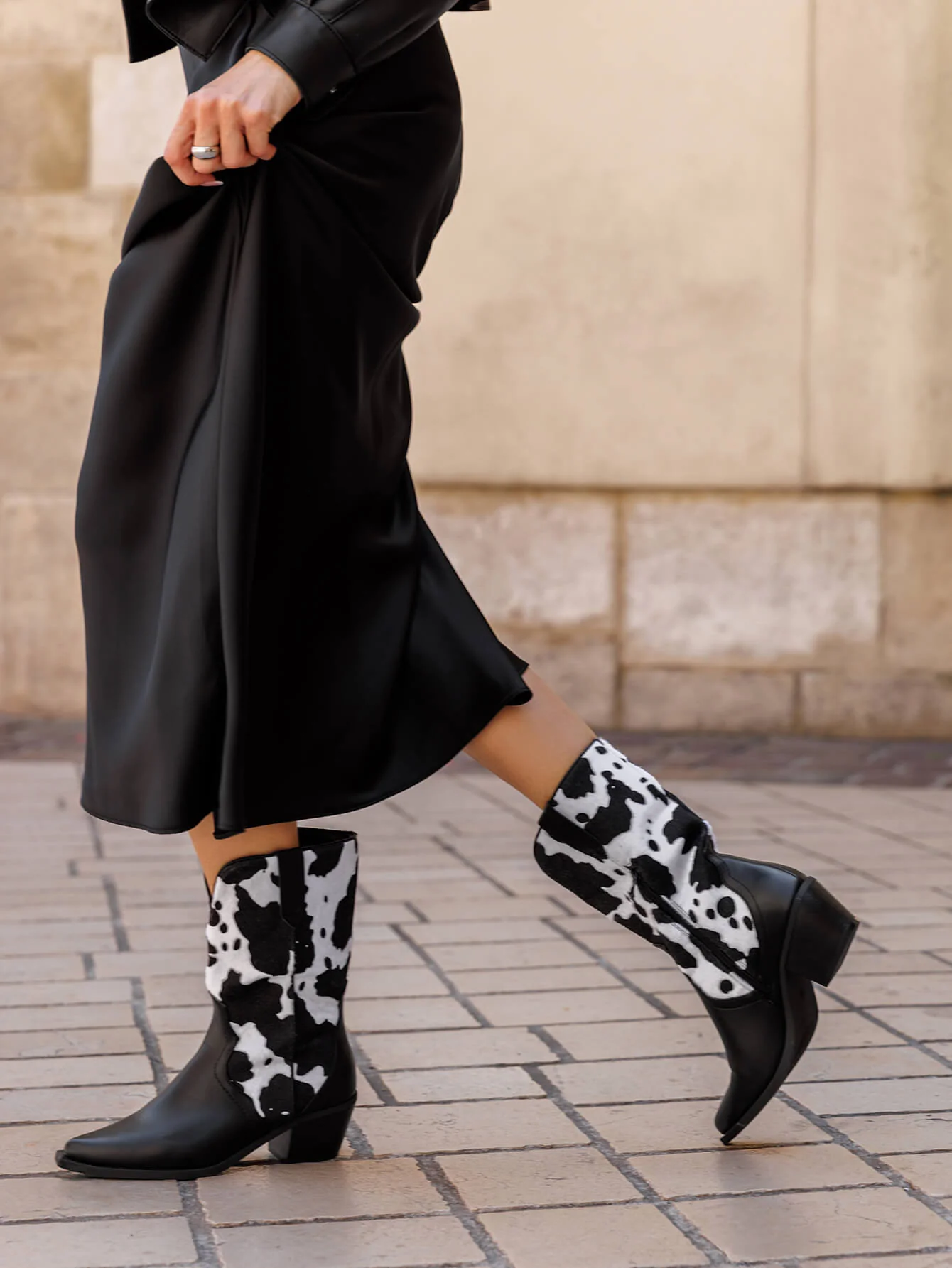Cowgirl Crush Boots - Black