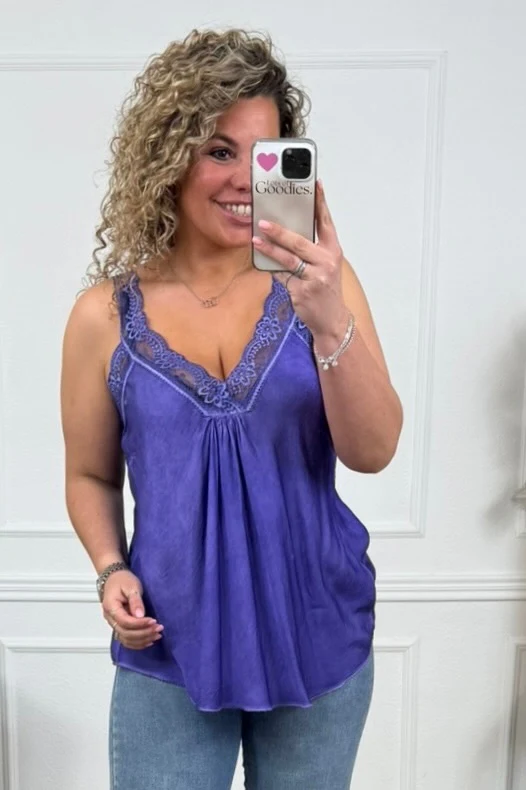 Curvy Bibi Lace Top - Purple