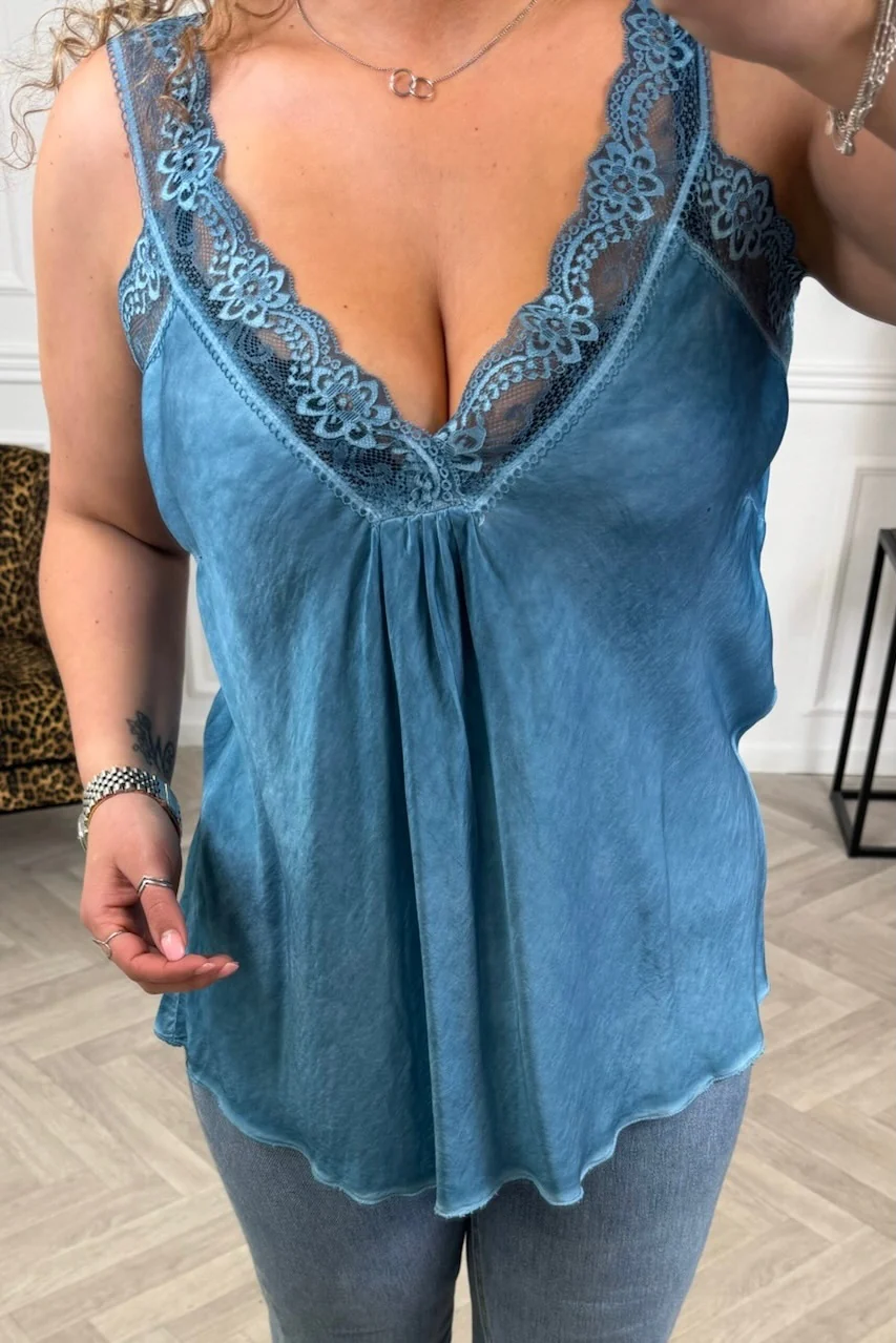 Curvy Bibi Lace Top - Seagreen - Image 2