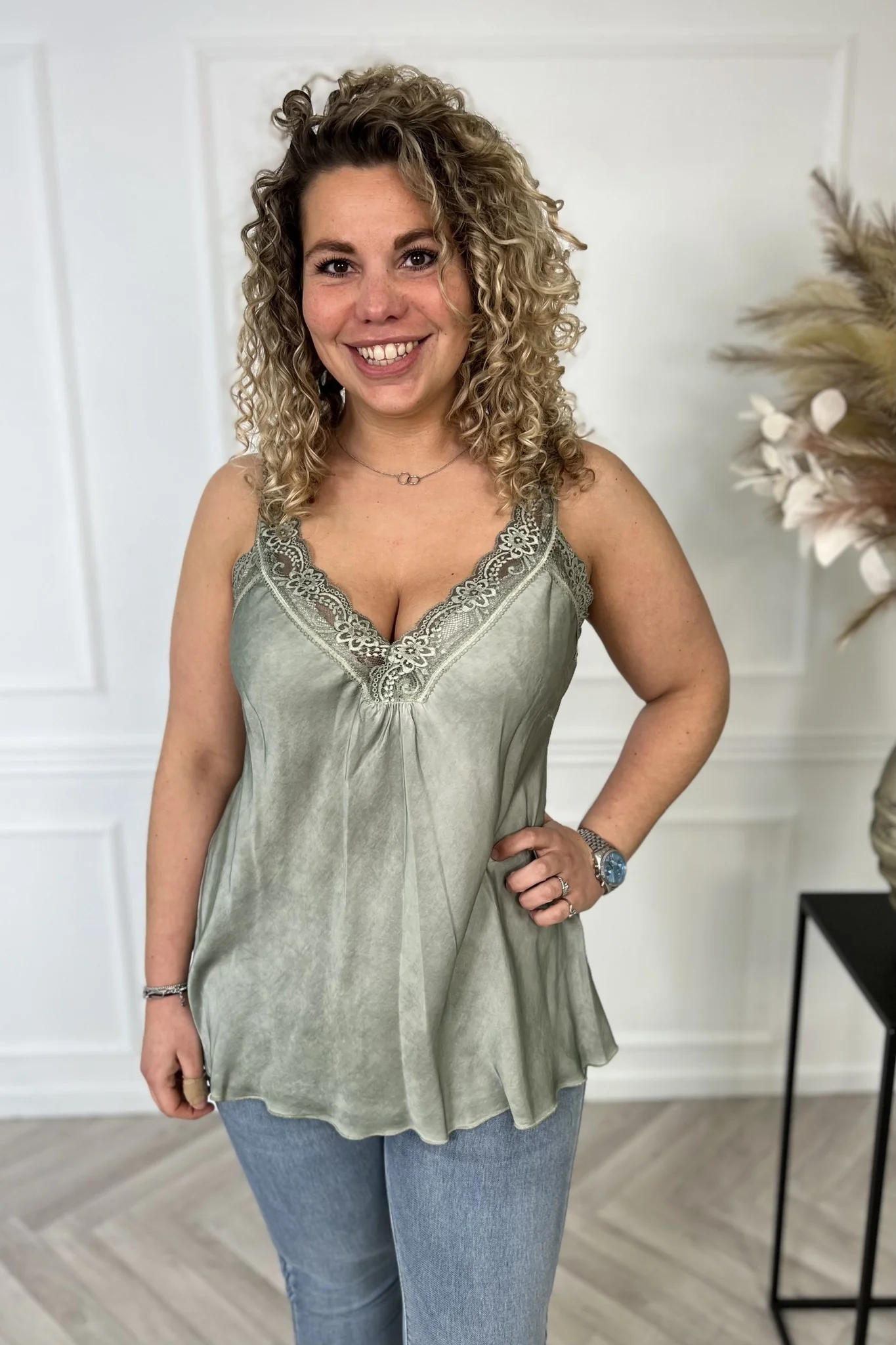 Curvy Bibi Lace Top - Sage Green