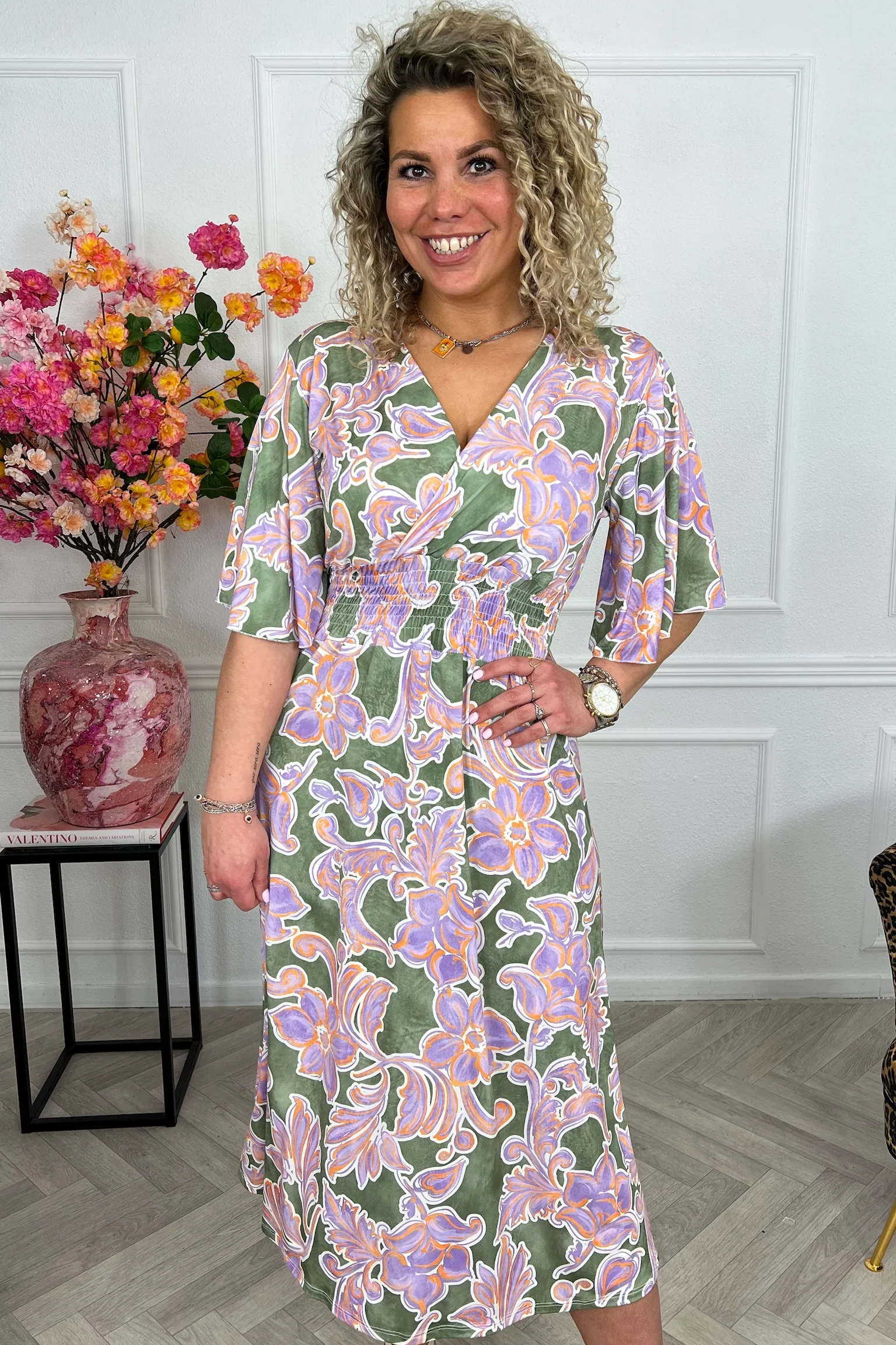 Curvy Flower Taille Dress - Lila/Green - Image 5