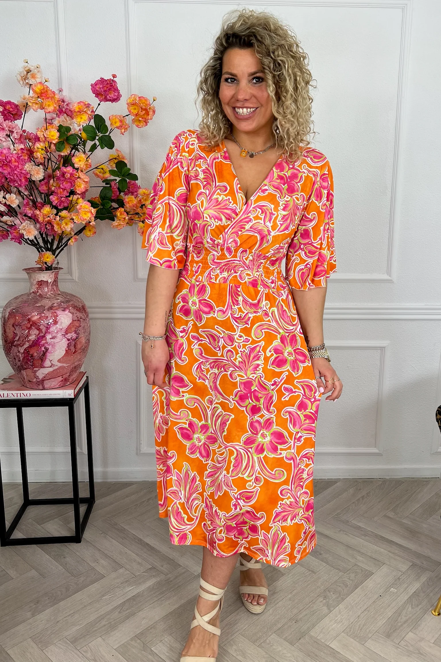 Curvy Flower Taille Dress - Orange/Fuchsia