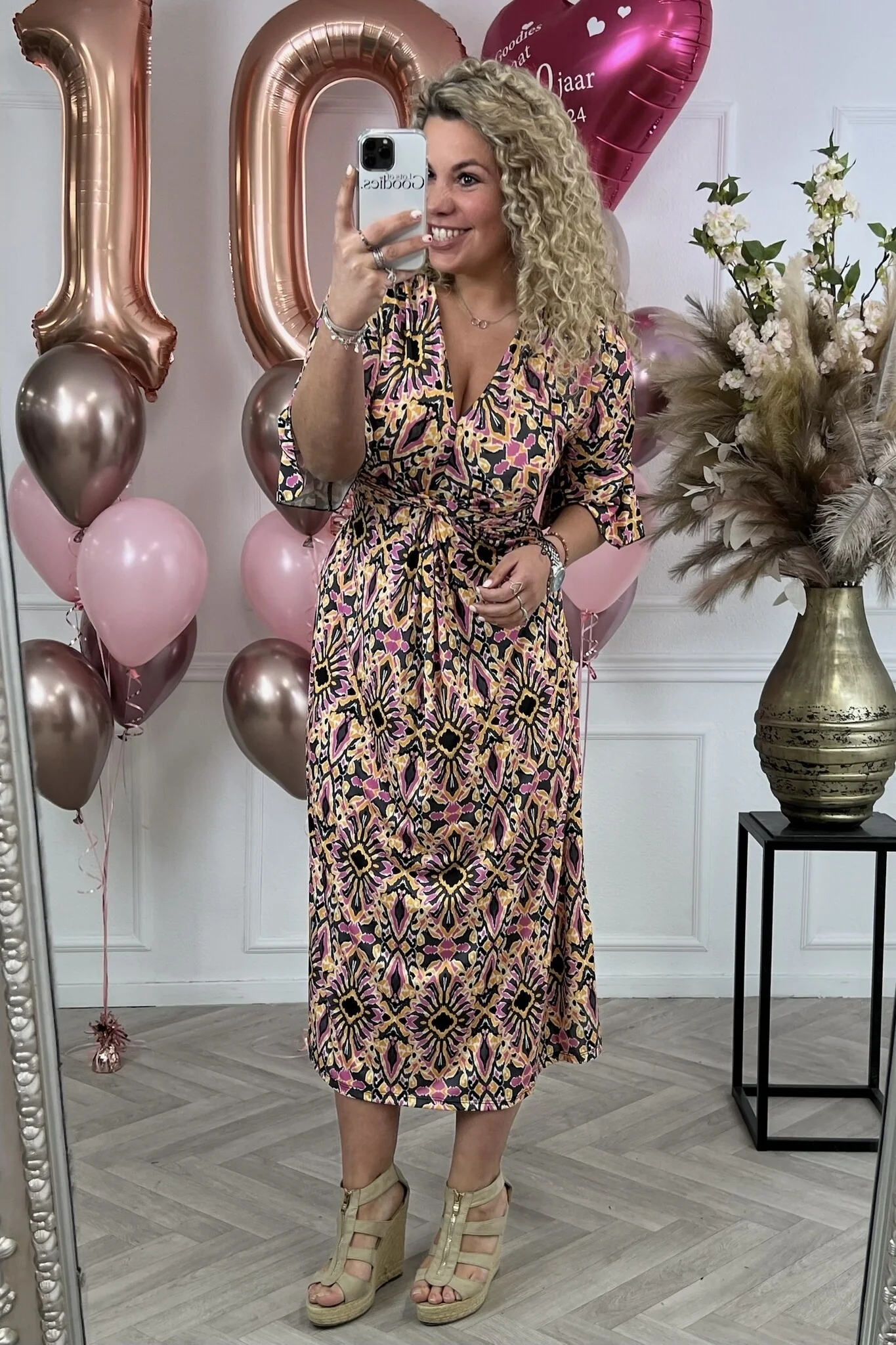 Curvy Knotted Aztec Dress - Oker/Black/Pink - Image 2