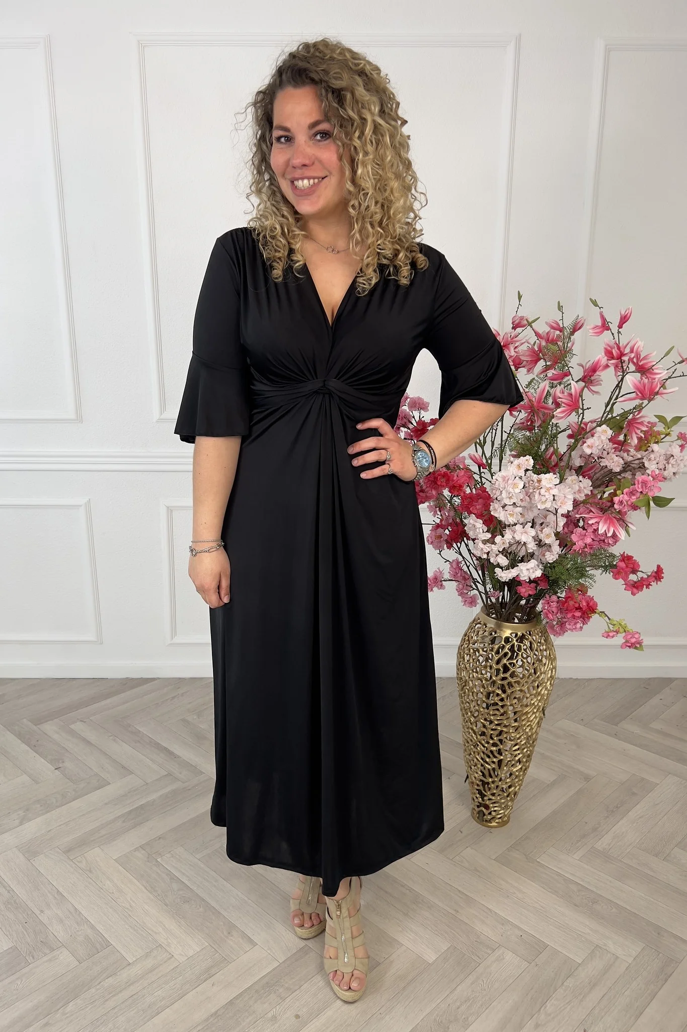 Curvy Knotted Dress - Black - Image 4