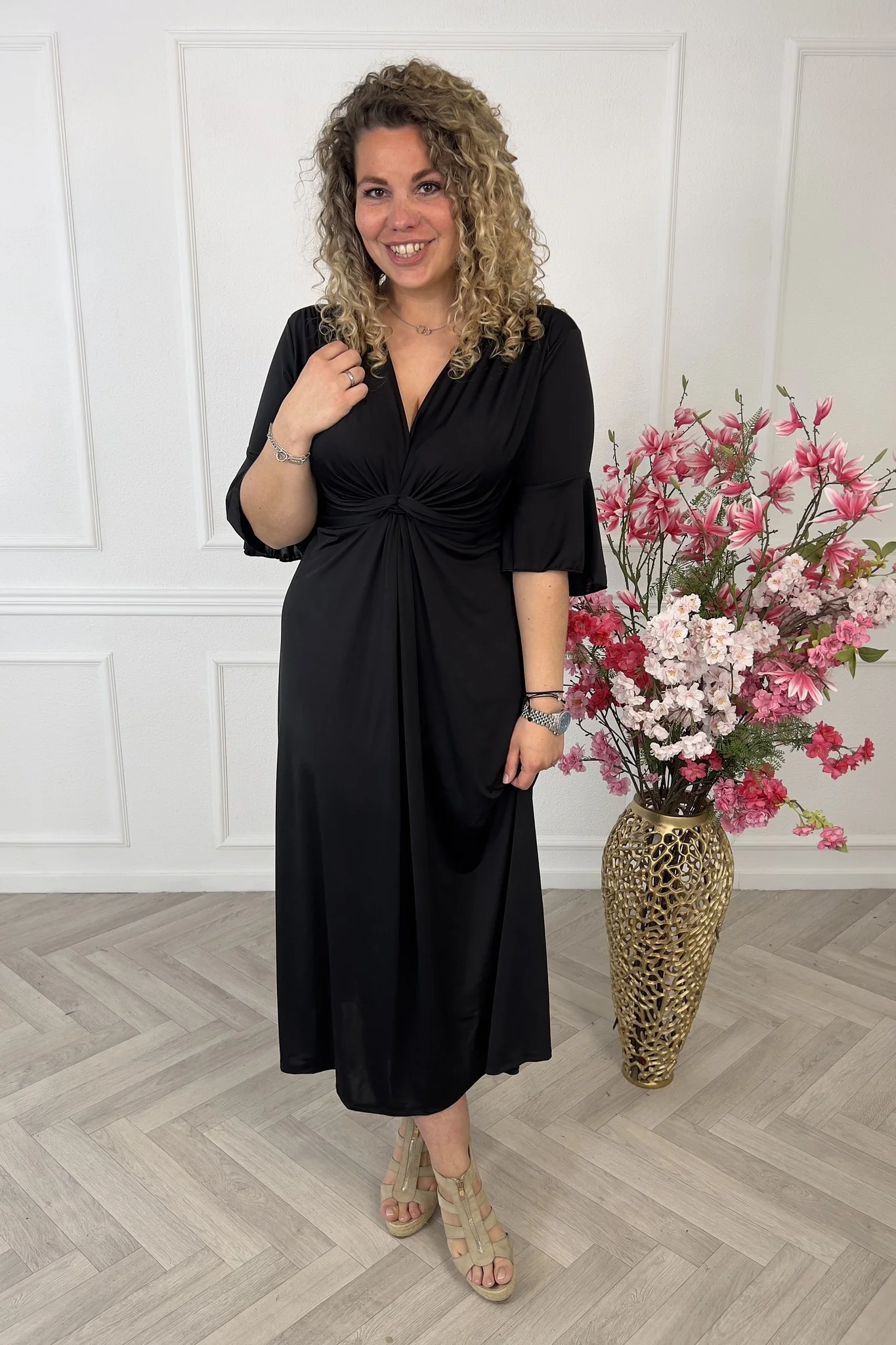 Curvy Knotted Dress - Black - Image 5