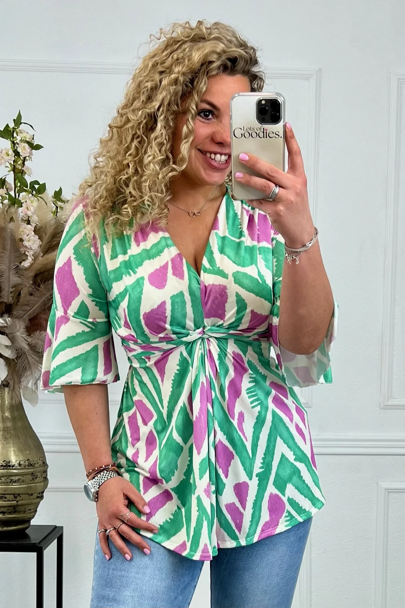 Curvy Knotted Tess Top - Green/Lila - Image 2