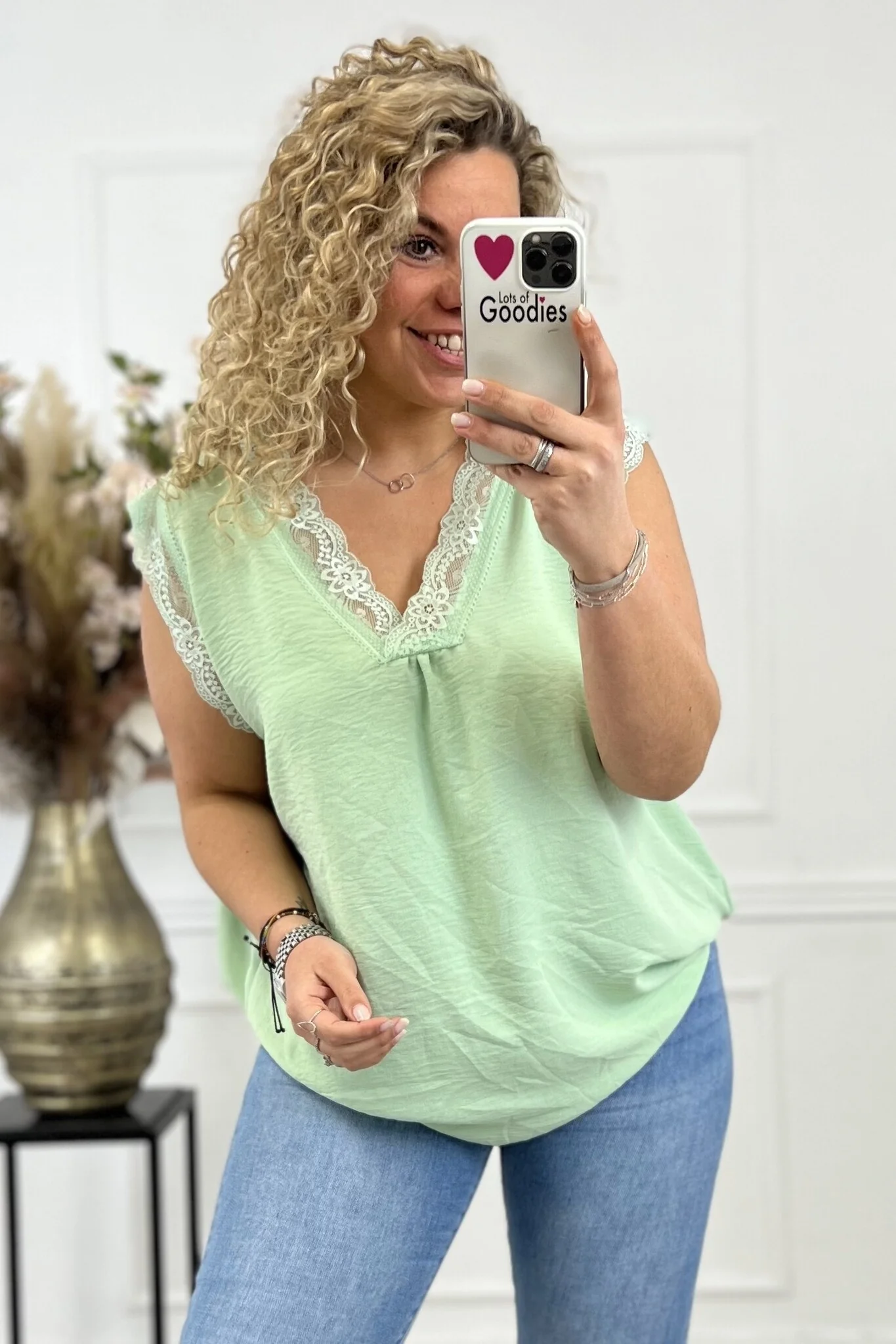 Curvy Malibu Lace Top - Light Green