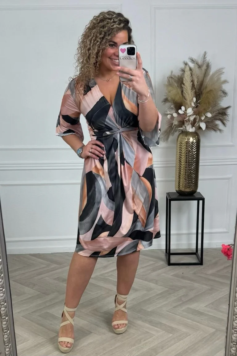 Curvy Short Knotted Big Art Dress - Black/Beige - Image 2