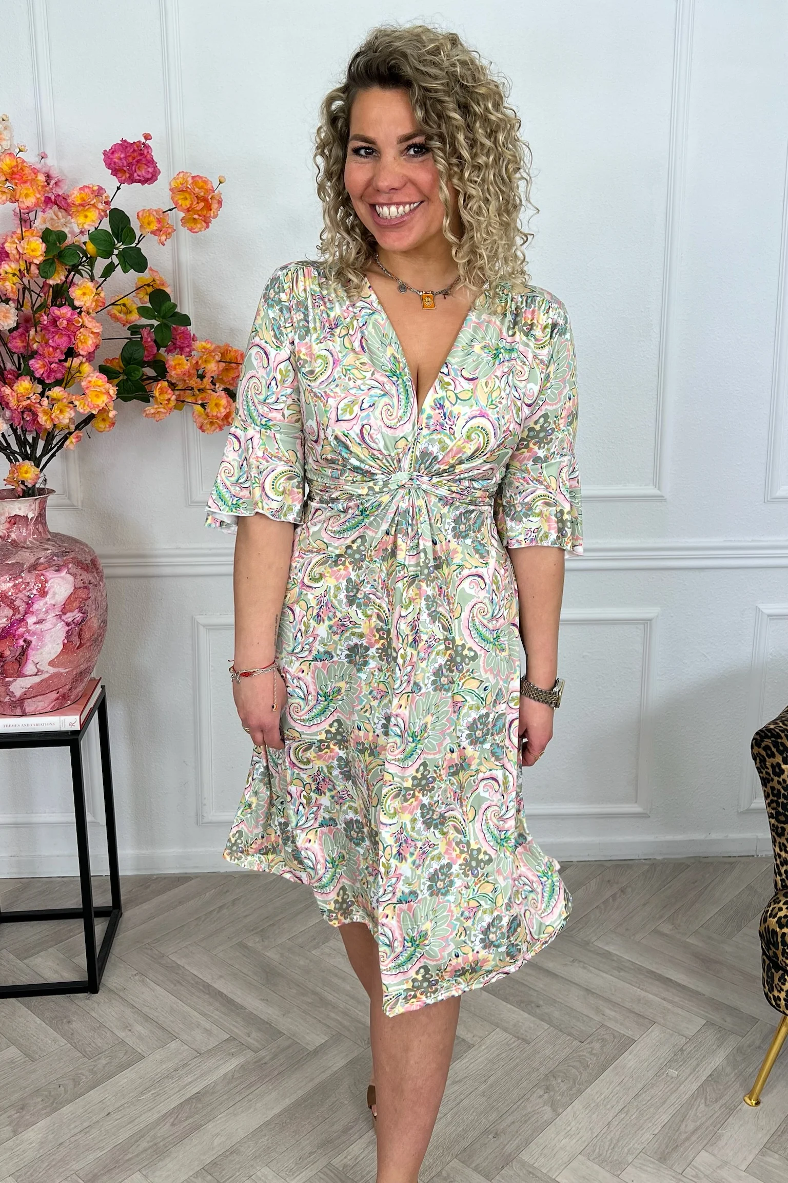 Curvy Short Knotted Flowers Dress - Armygreen/Pink