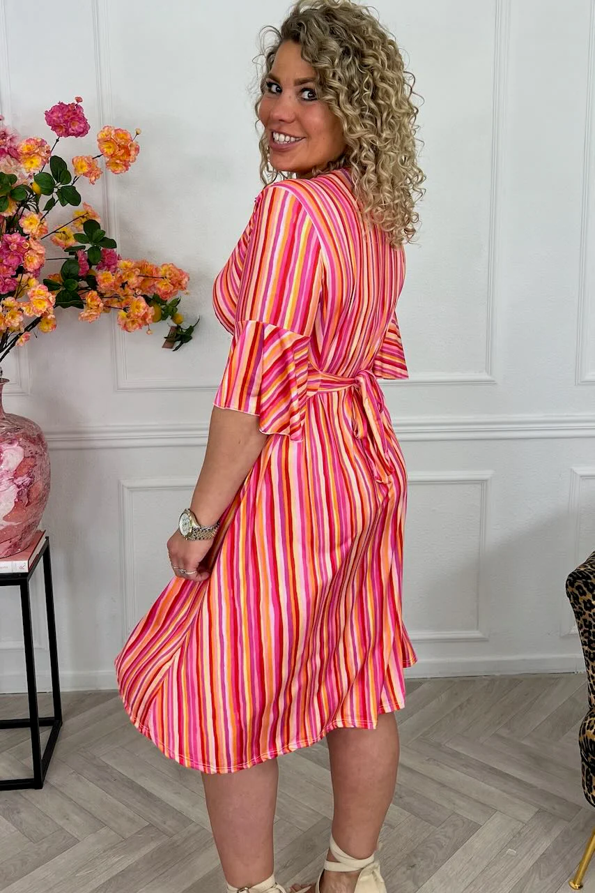 Curvy Short Knotted Lines Dress - Pink - Image 4