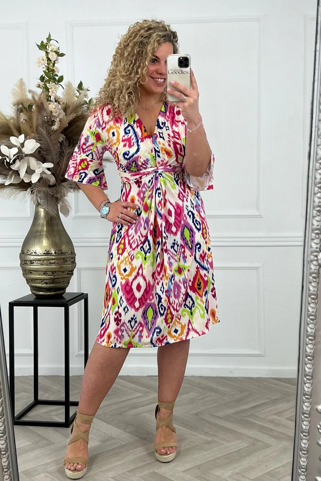 Curvy Short Knotted Naomi Dress - Multicolor