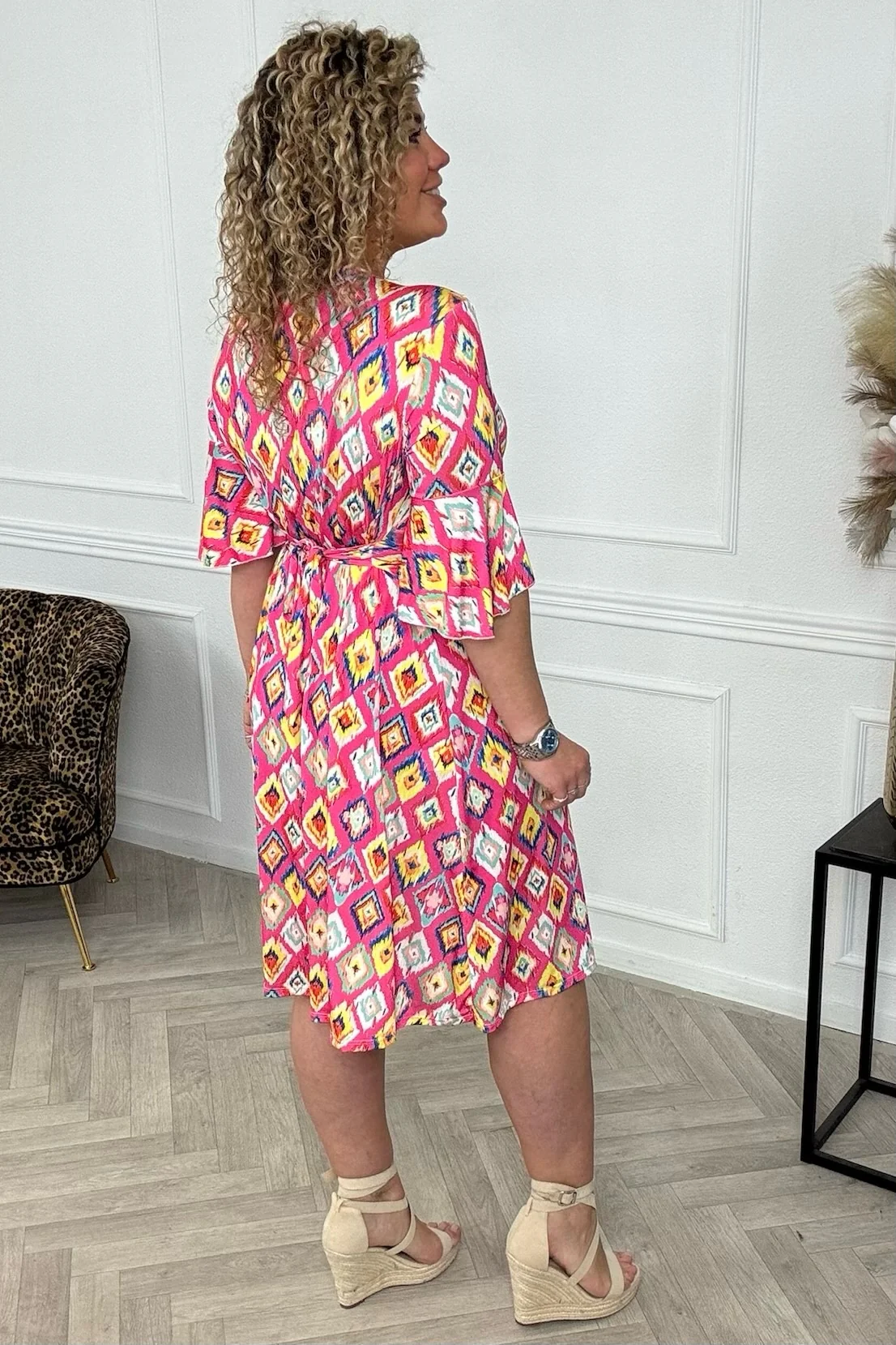 Curvy Short Knotted Small Aztec Dress - Pink - Image 4