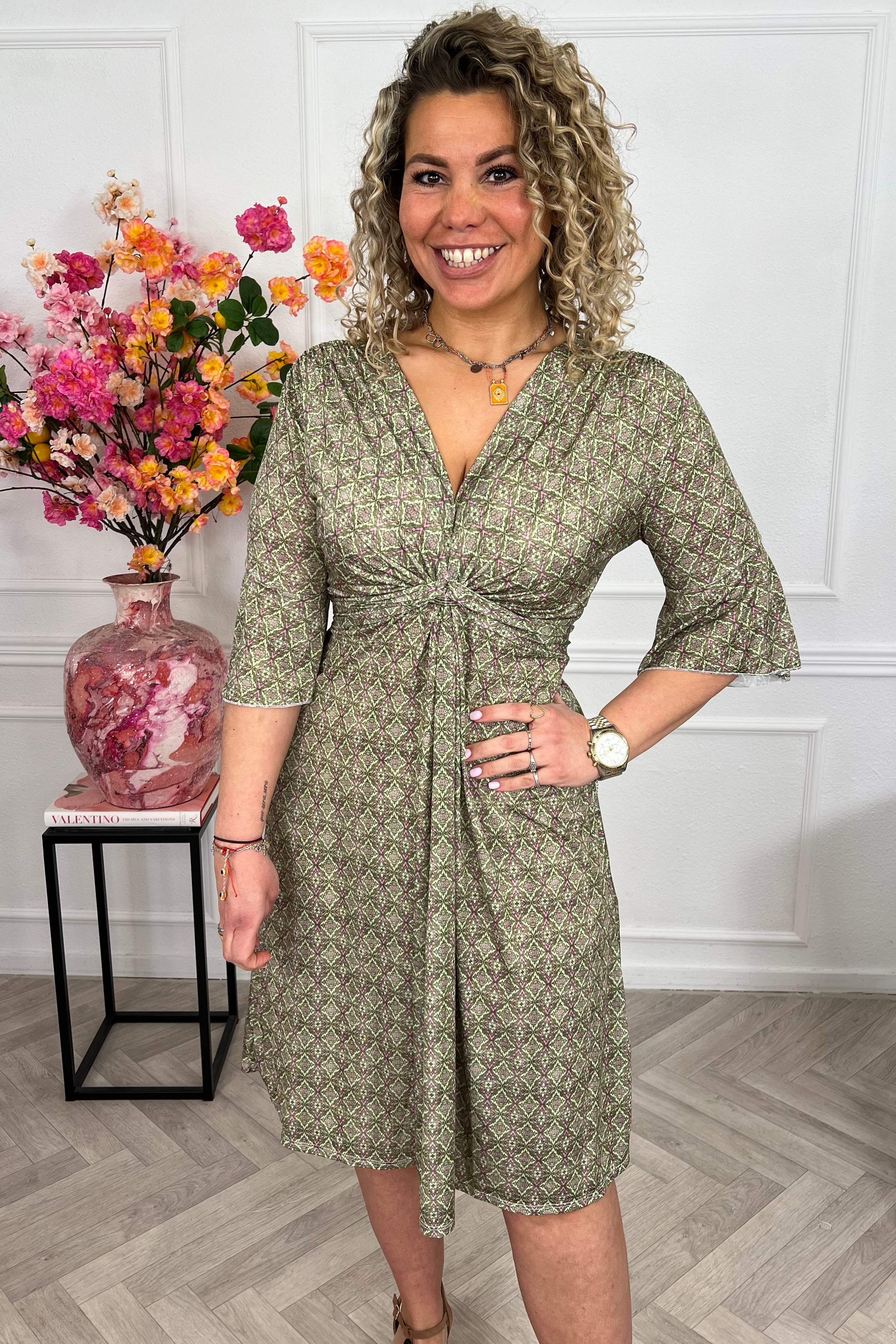 Curvy Short Knotted Violette Dress - Green - Image 2