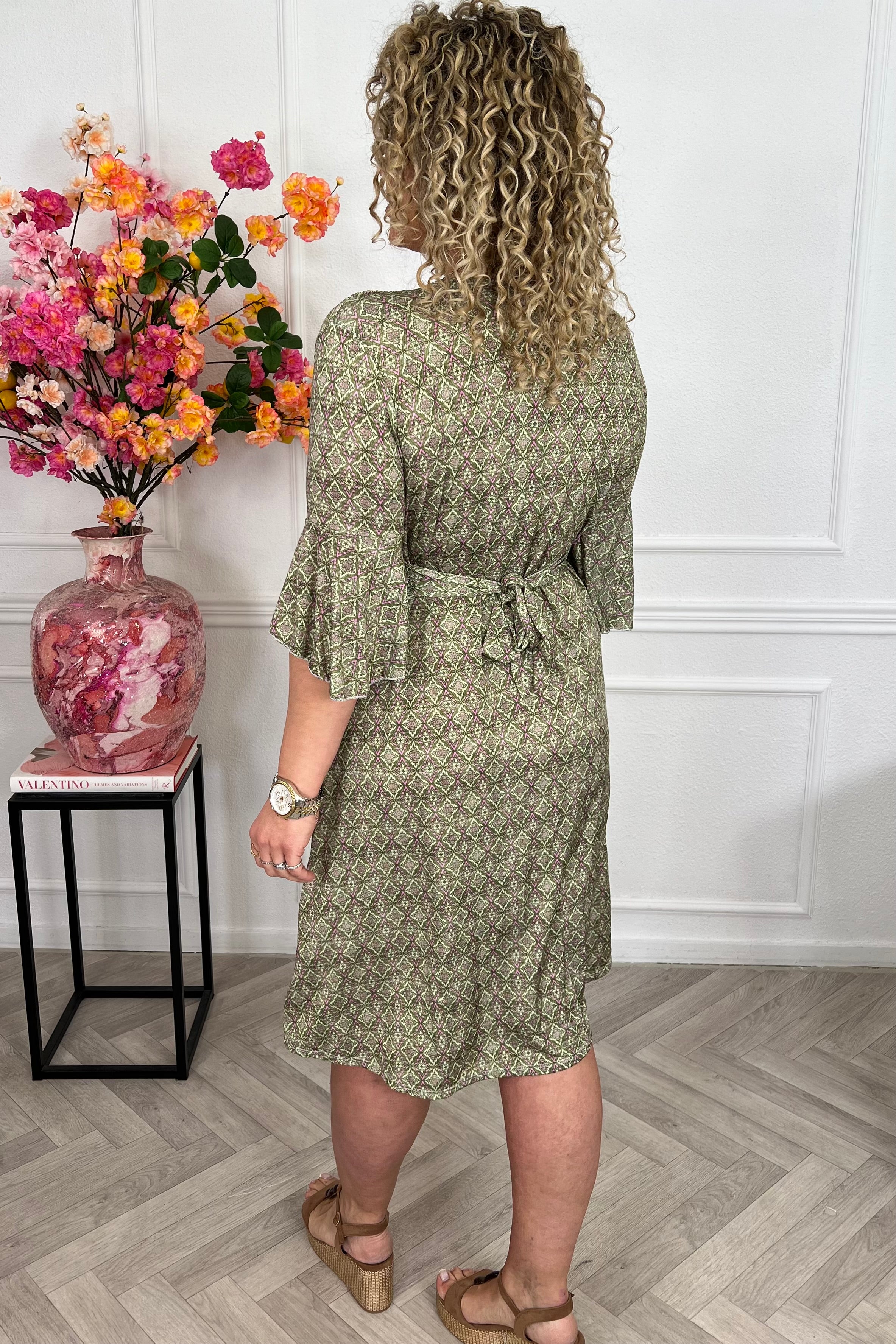 Curvy Short Knotted Violette Dress - Green - Image 3
