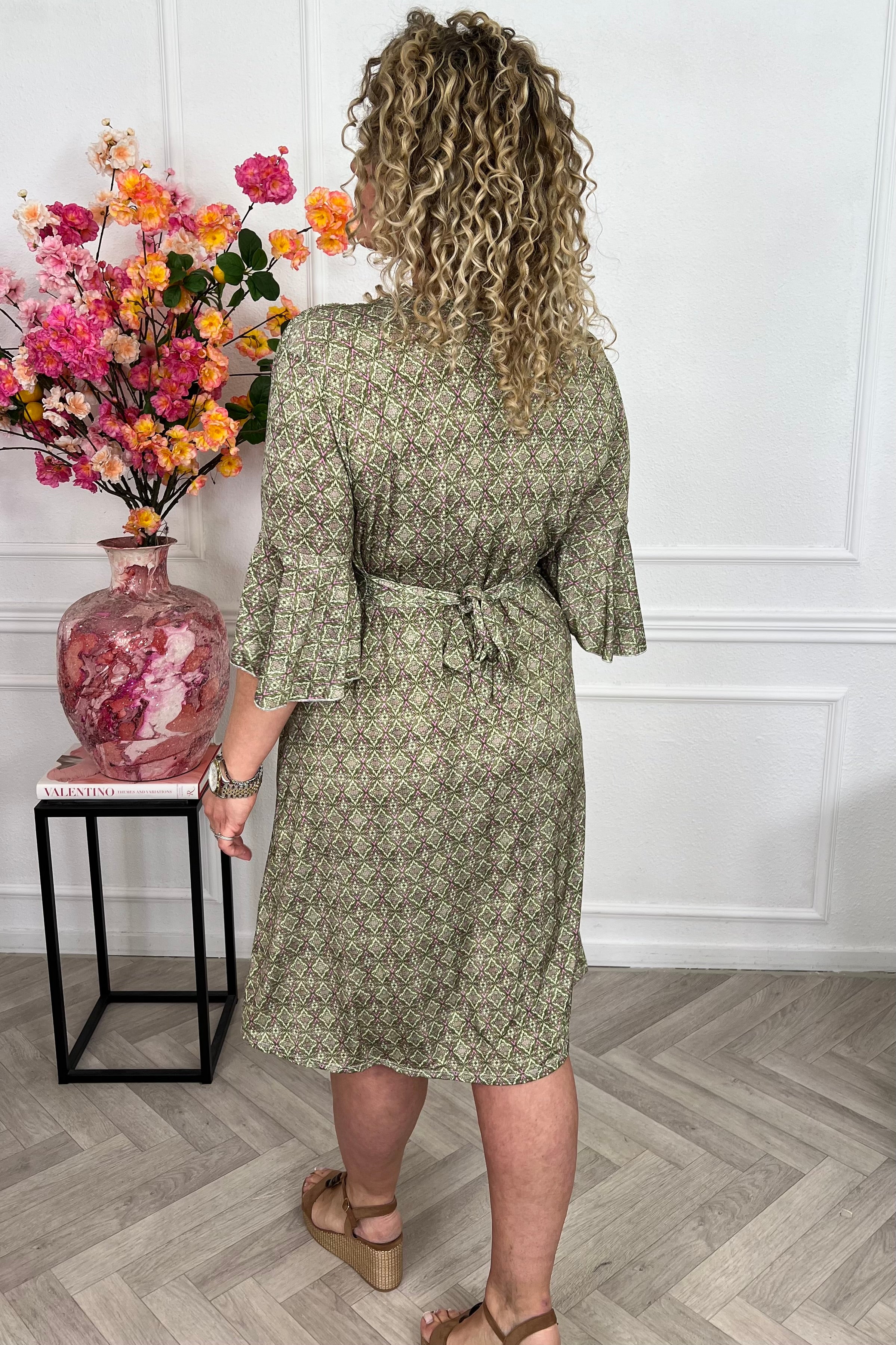 Curvy Short Knotted Violette Dress - Green - Image 4