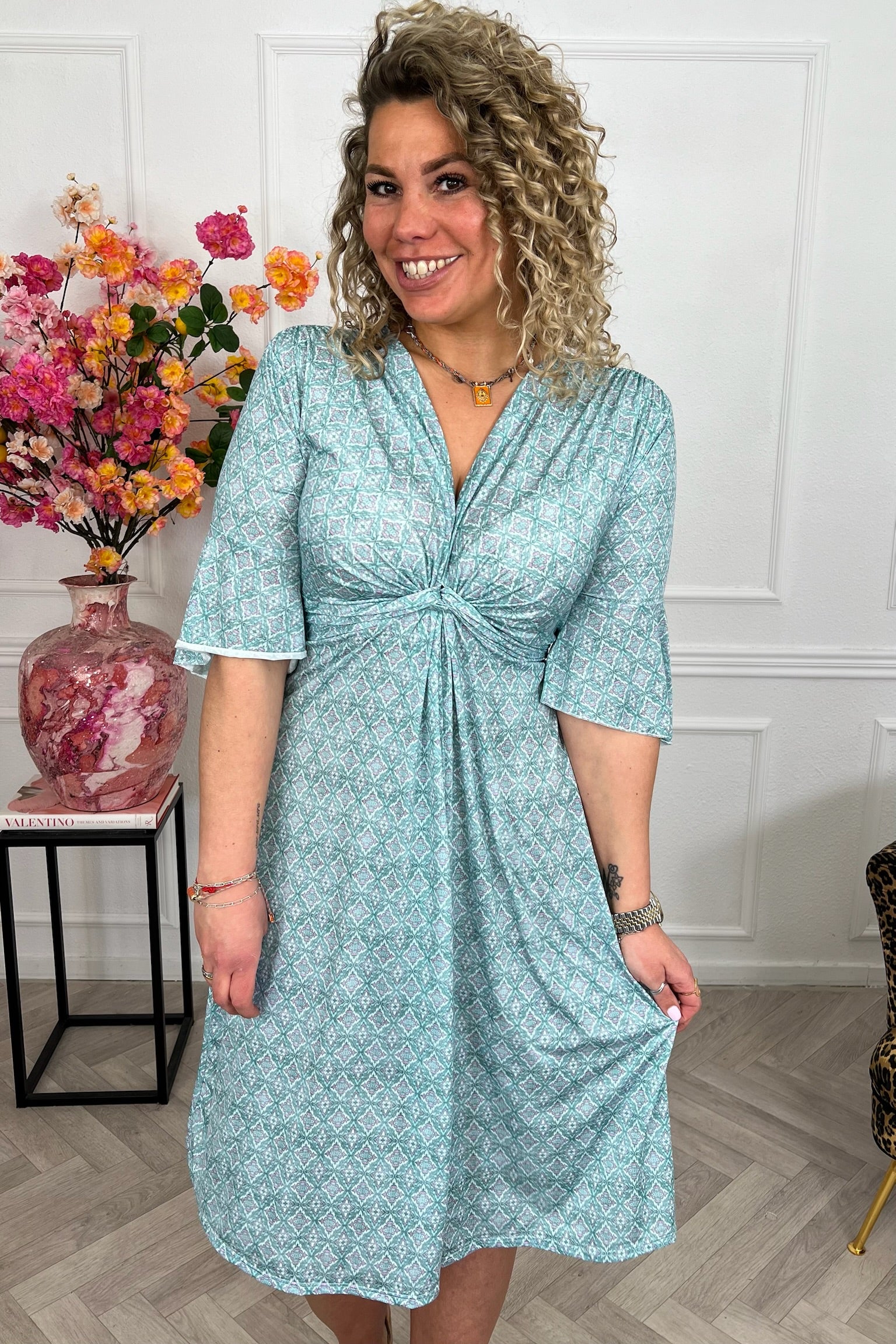 Curvy Short Knotted Violette Dress - Turquoise
