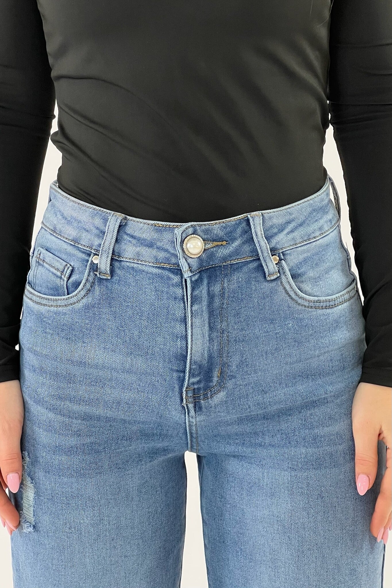 Destroyed Wide Leg Jeans - Light Blue - Image 4