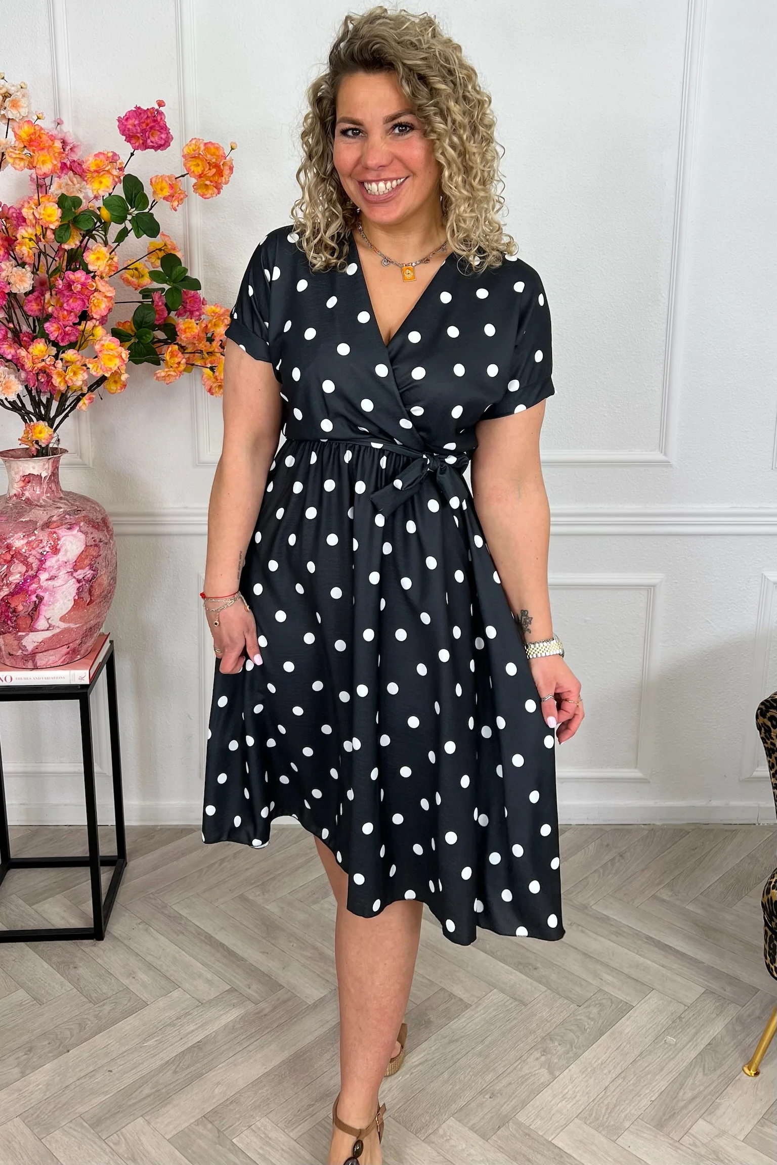 Dots Strik Dress - Black