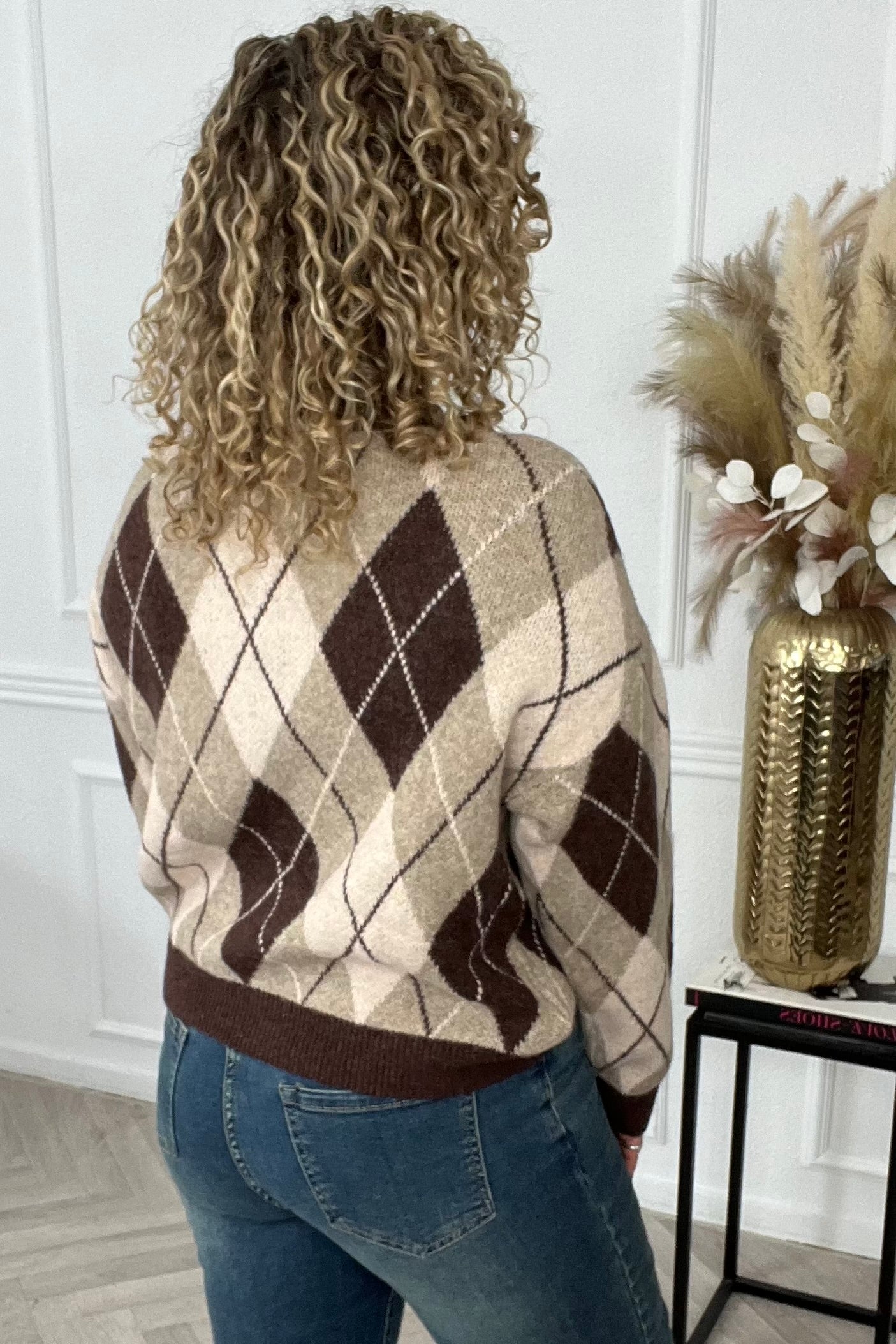 Elyse Checkered Sweater - Brown - Image 4