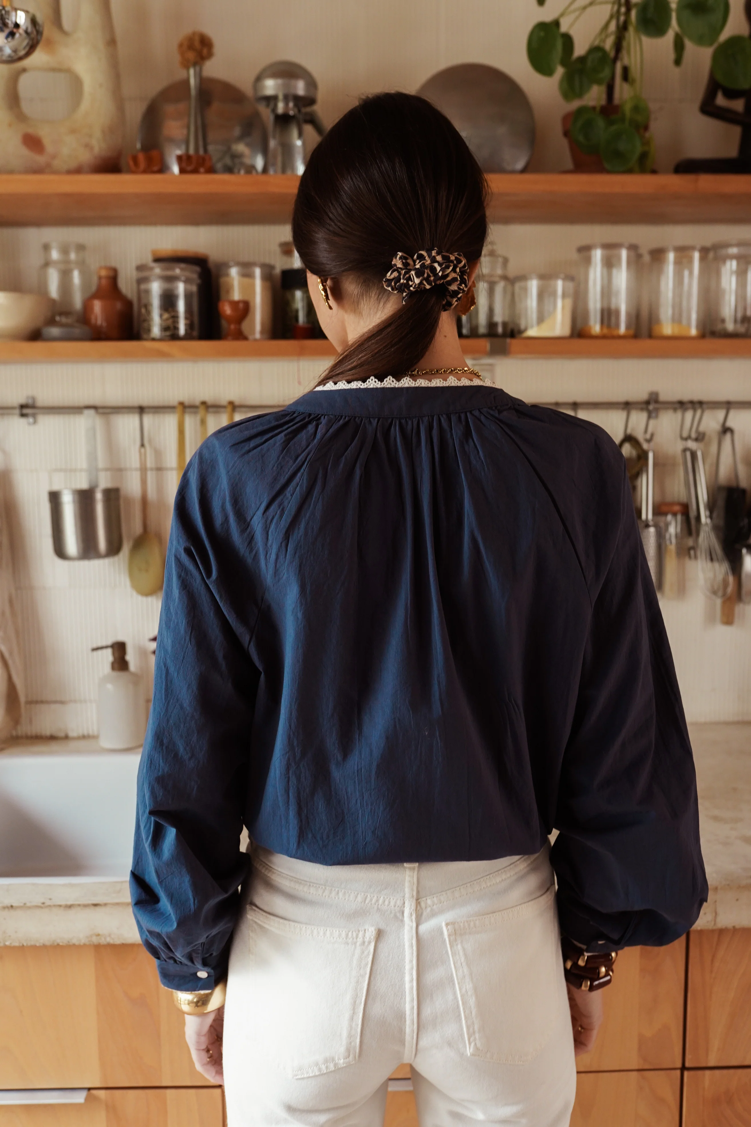 Geneviève Flower Blouse - Navy - Image 5