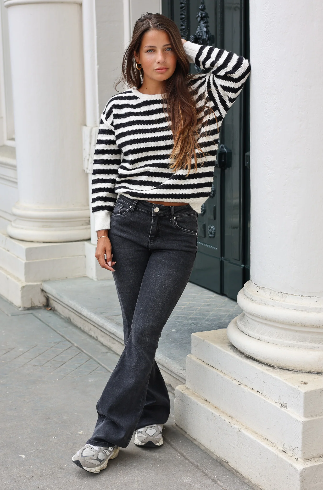 Goodies Flare Jeans - Dark Grey/Black