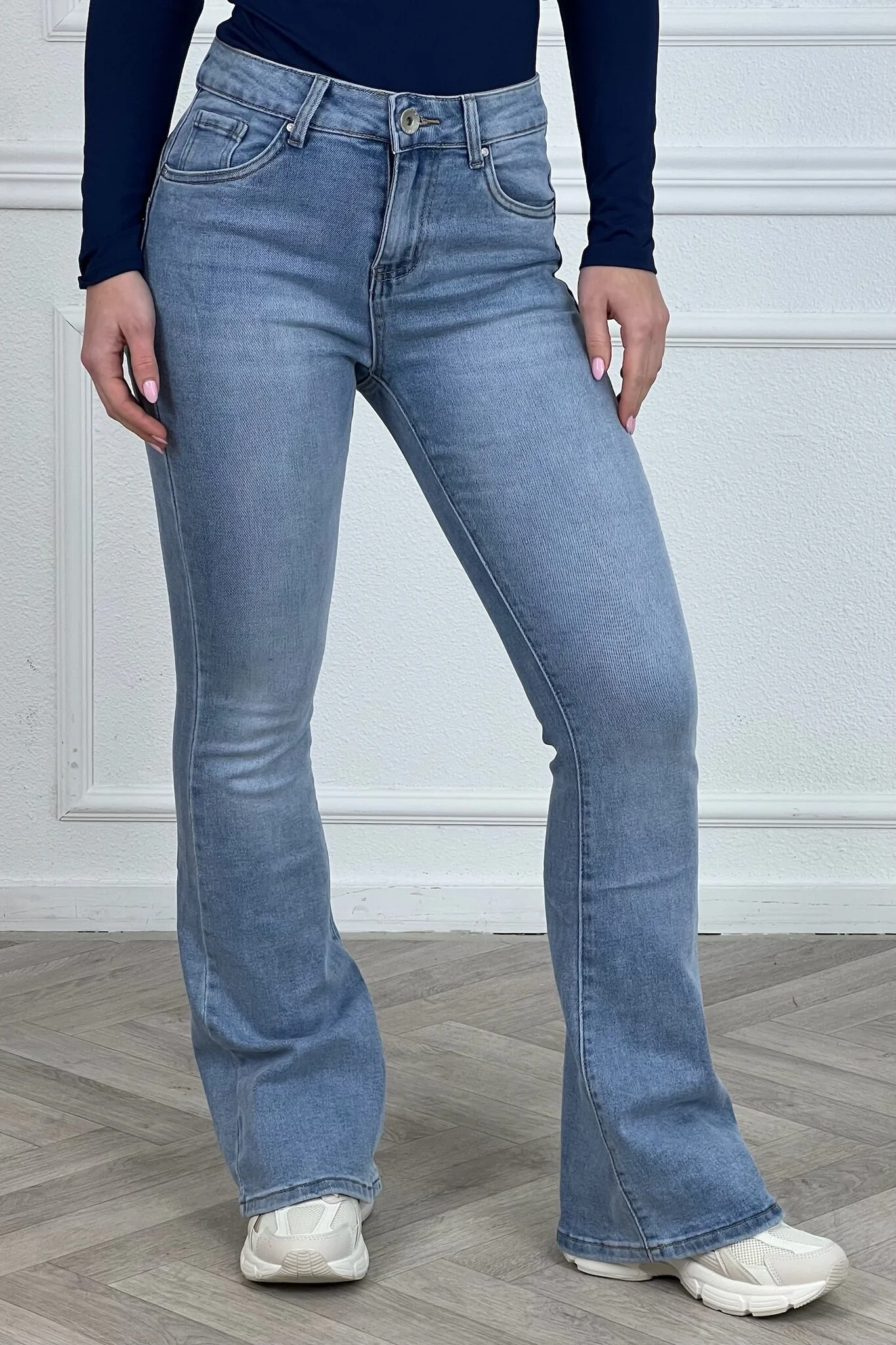 Push Up Goodies Flare Jeans - Light Blue - Image 5