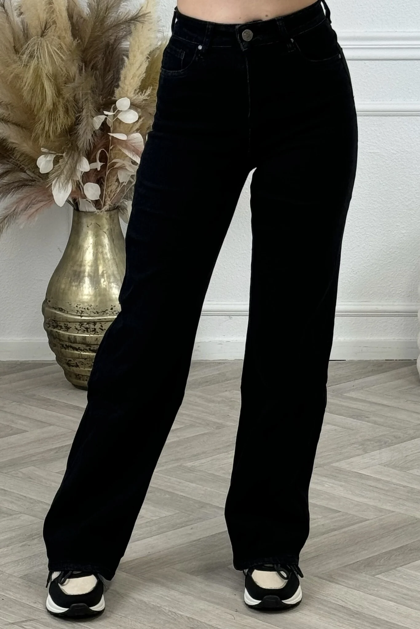 Goodies Wide Leg Jeans - Black - Image 2